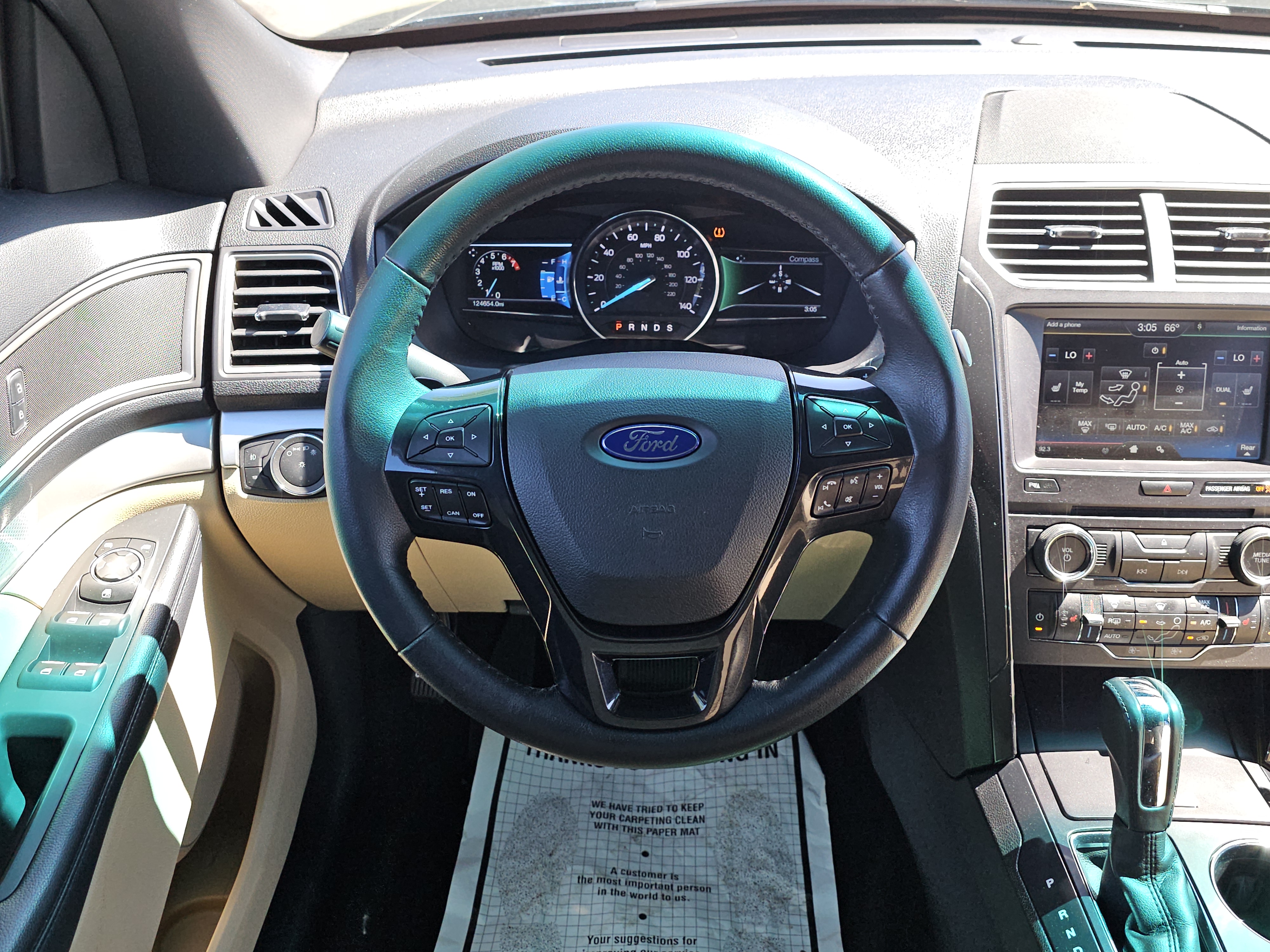 2016 Ford Explorer XLT 3