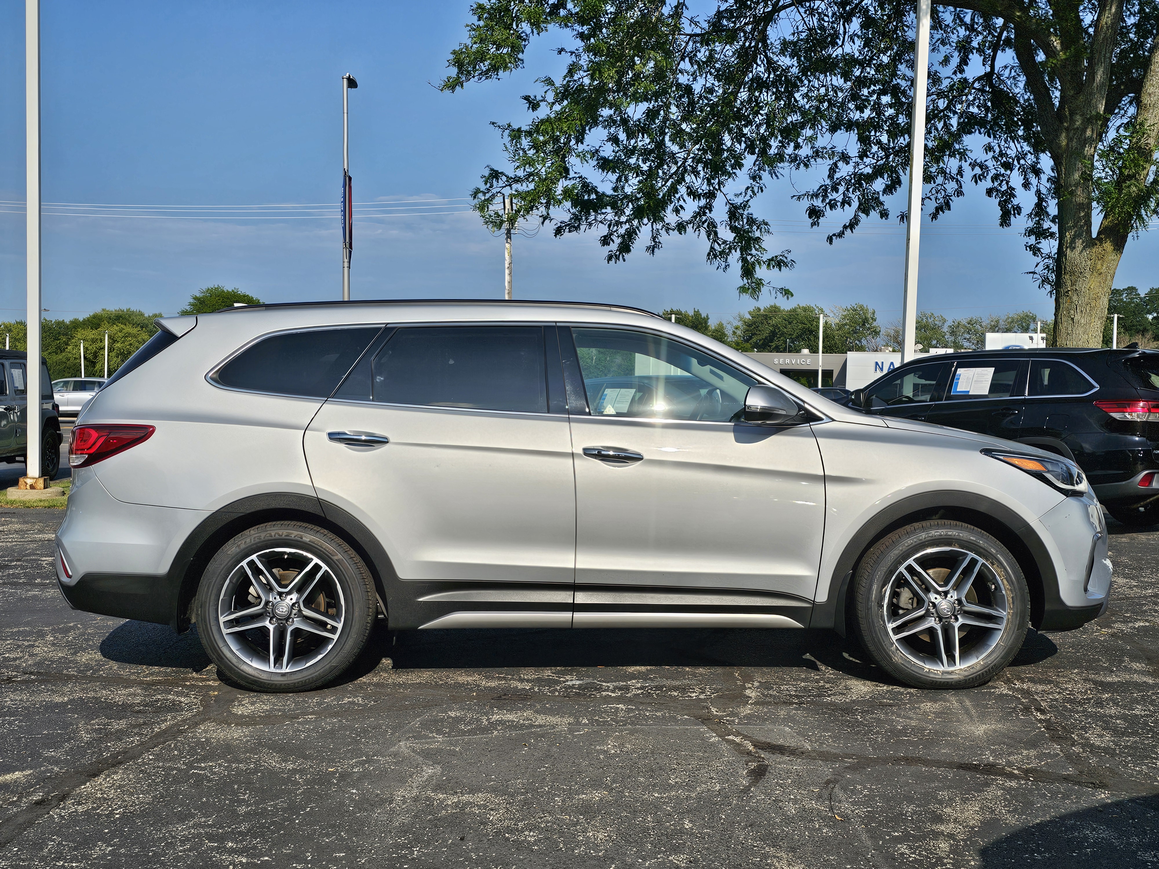 2019 Hyundai Santa Fe XL Limited 23