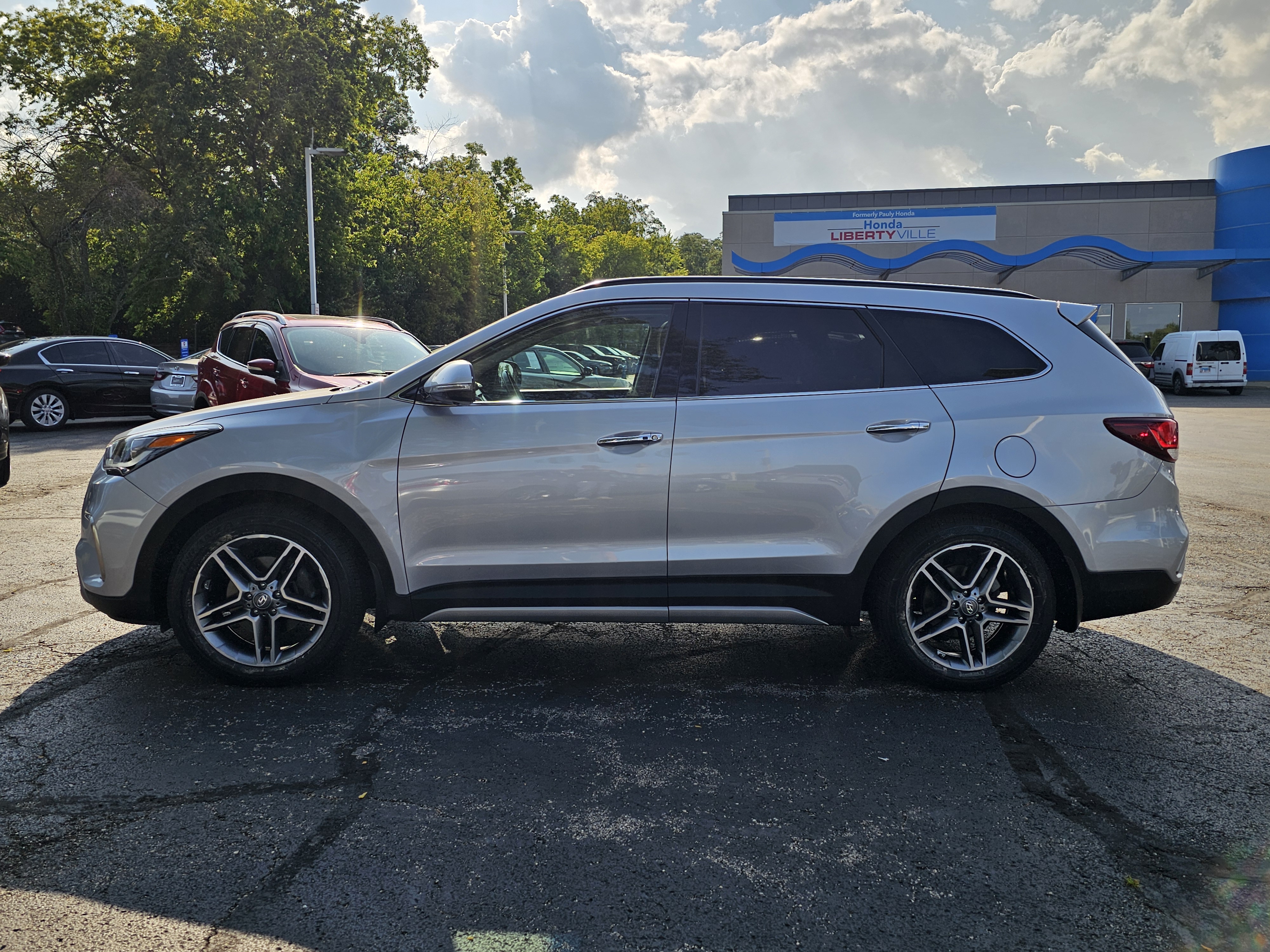 2019 Hyundai Santa Fe XL Limited 25