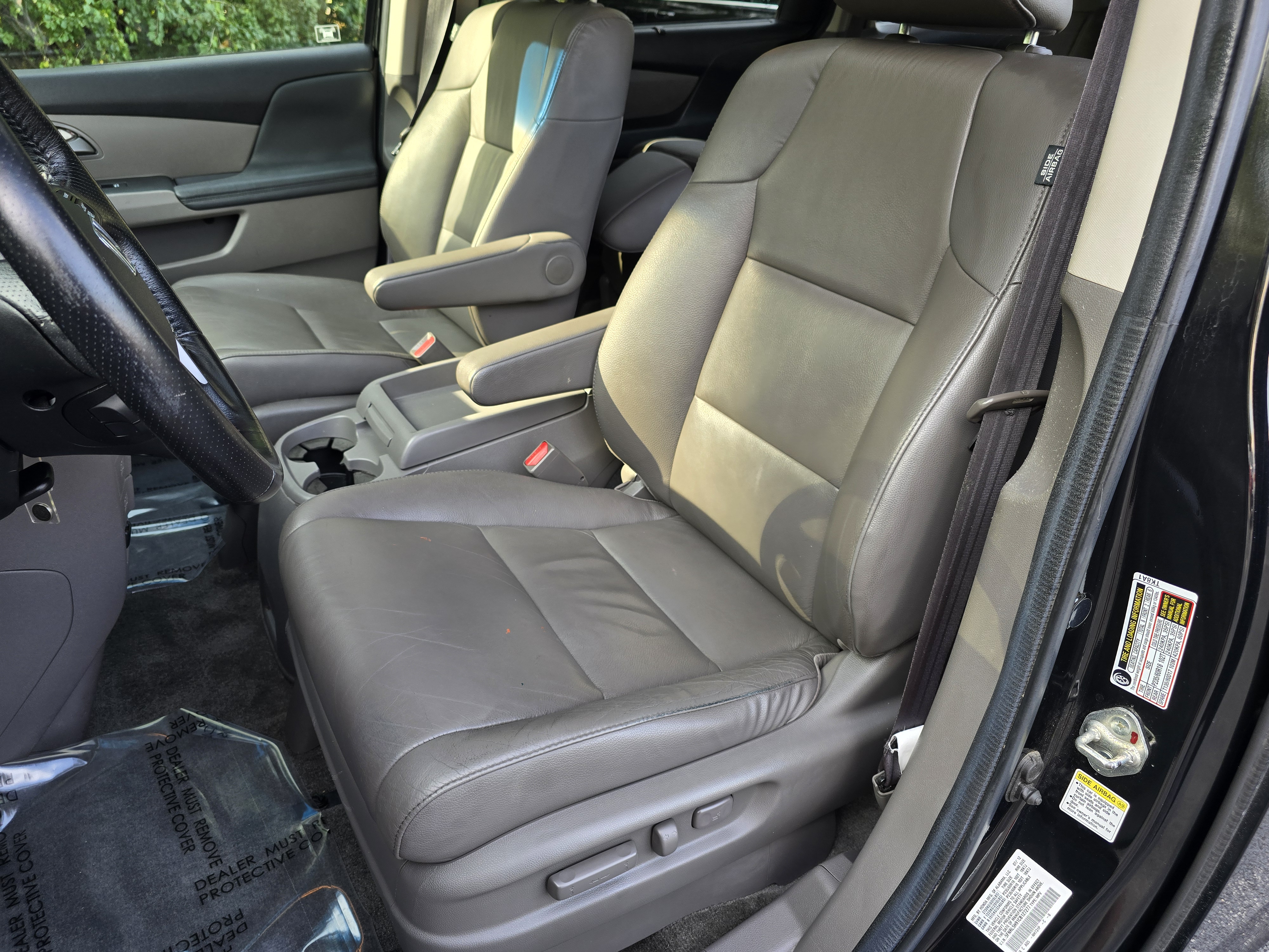 2012 Honda Odyssey Touring 24