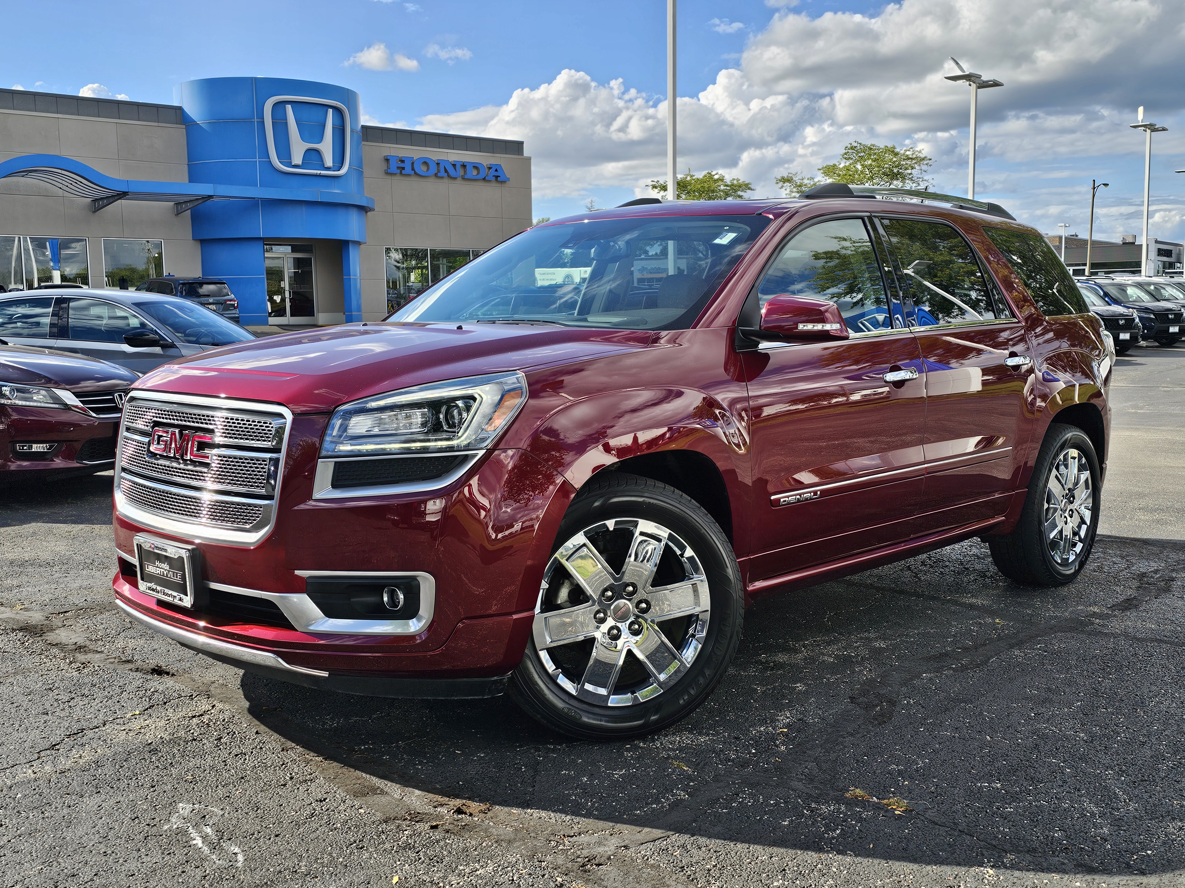 2015 GMC Acadia Denali 1