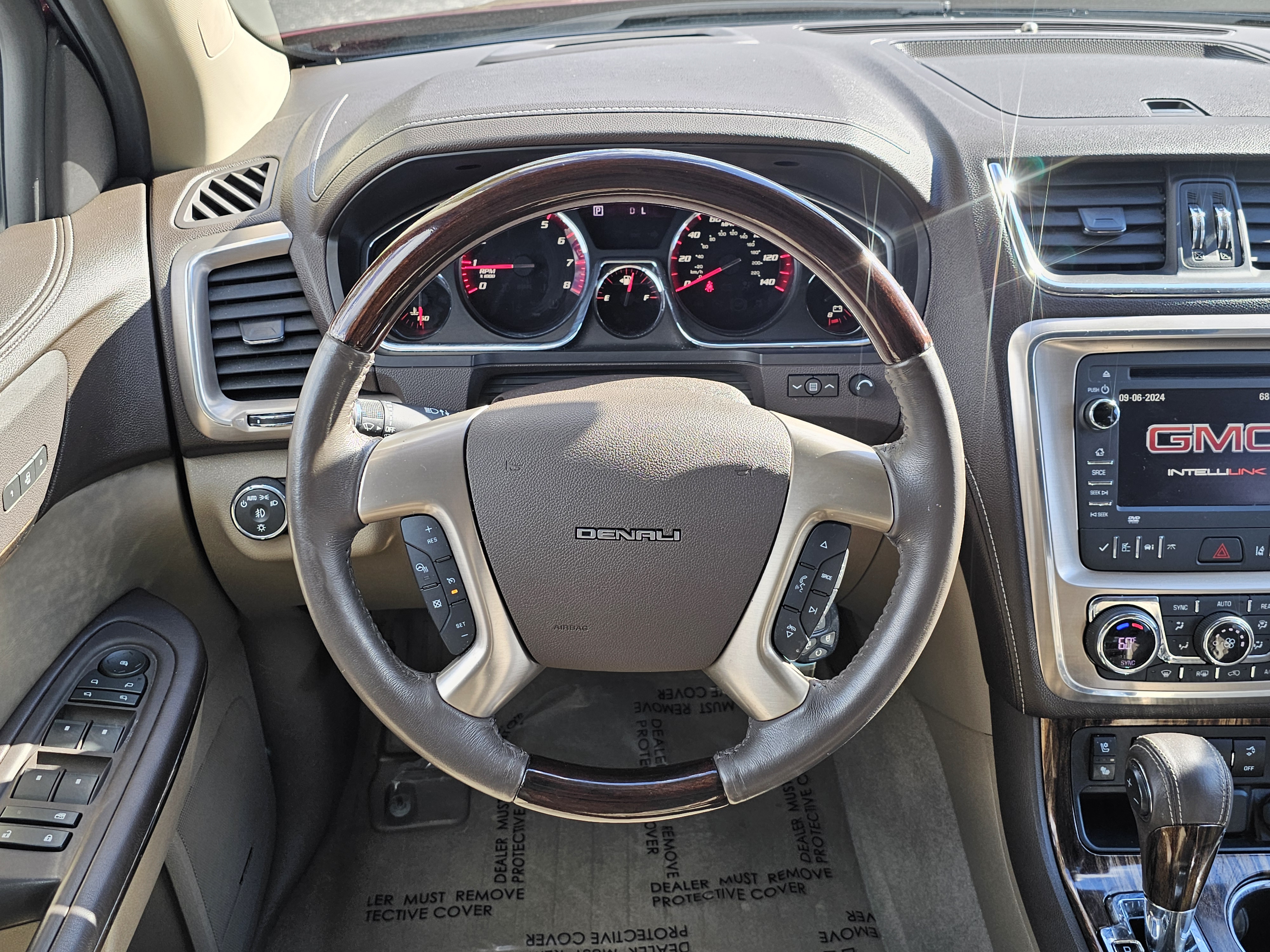 2015 GMC Acadia Denali 3