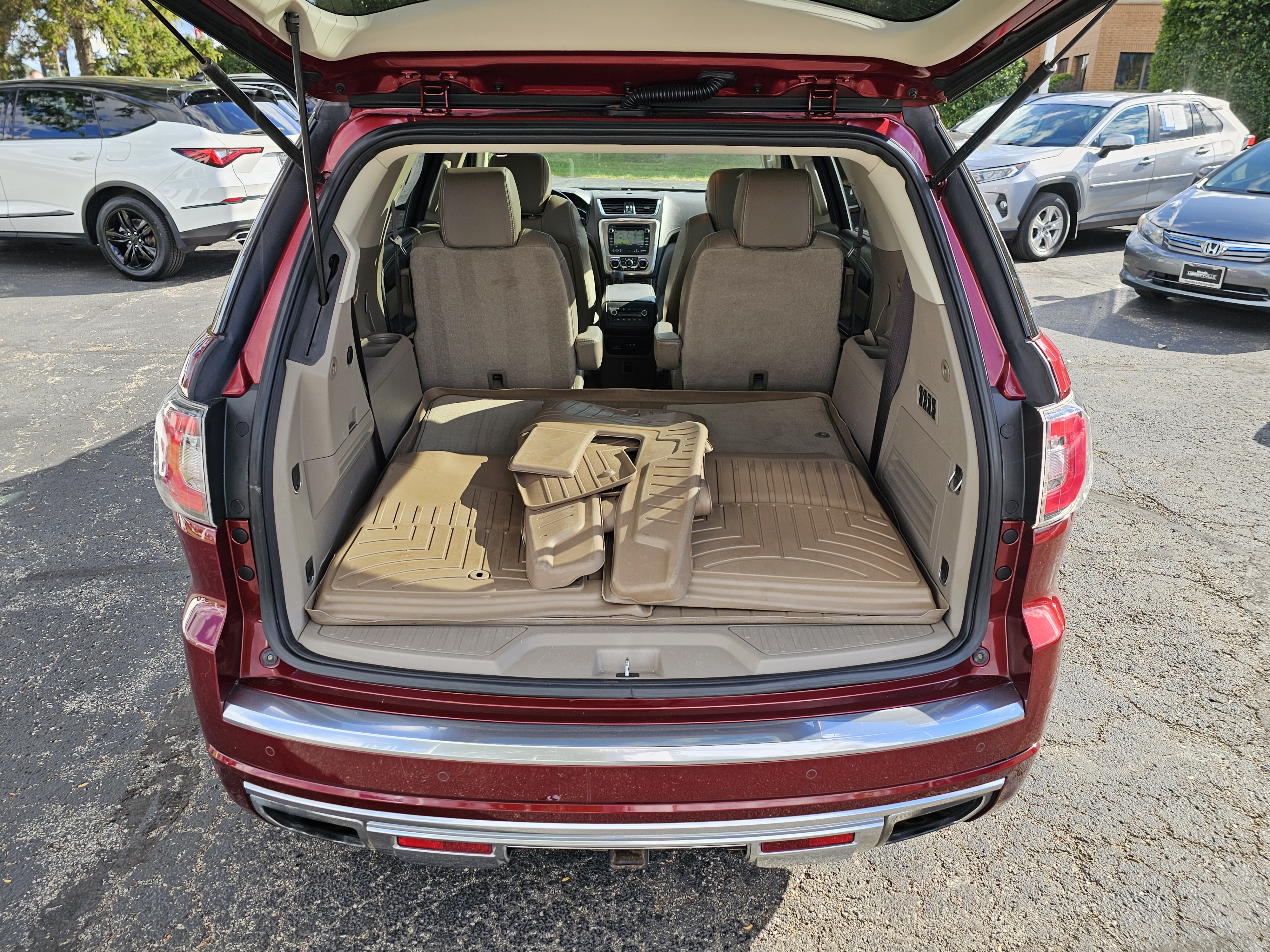 2015 GMC Acadia Denali 20