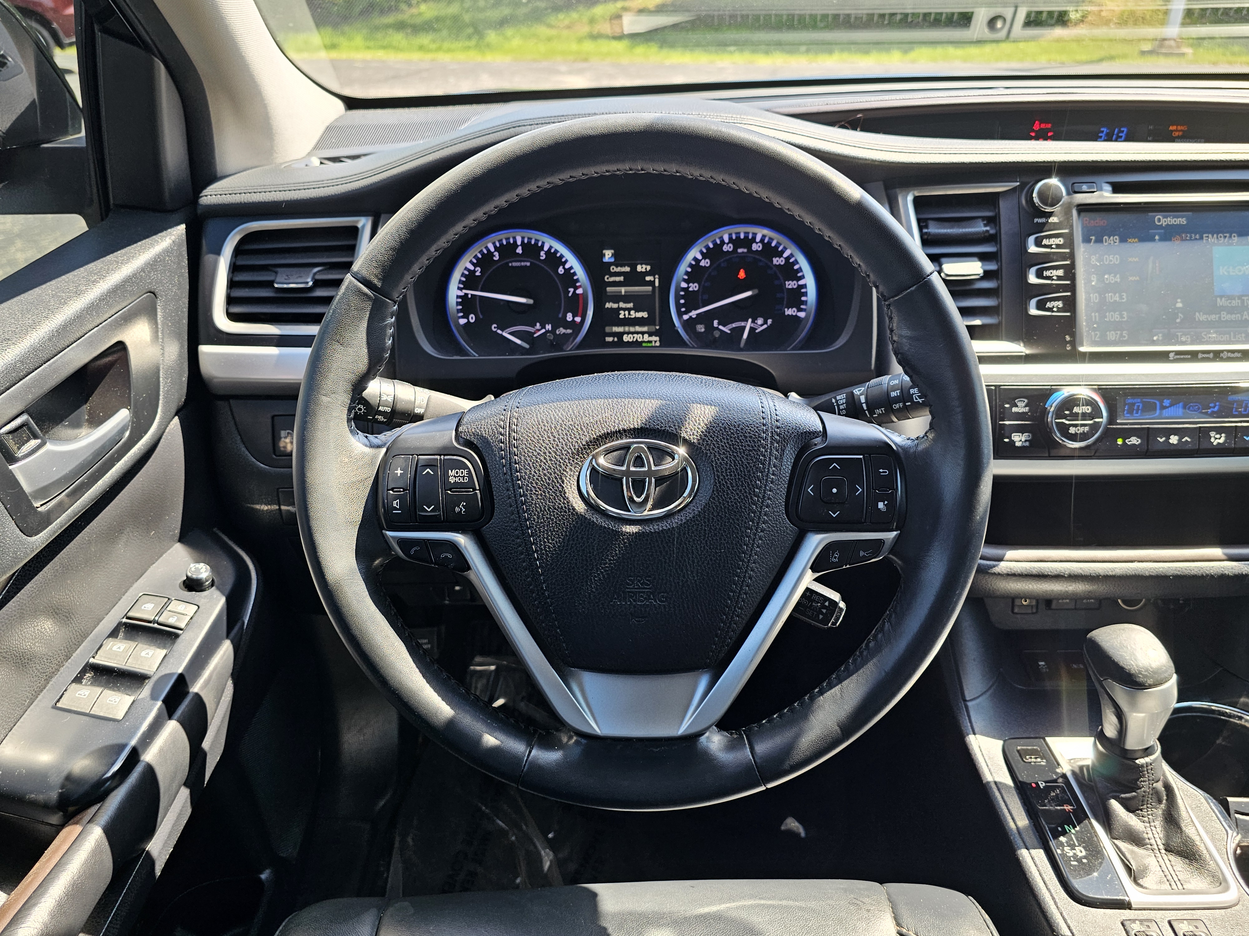 2018 Toyota Highlander XLE 3