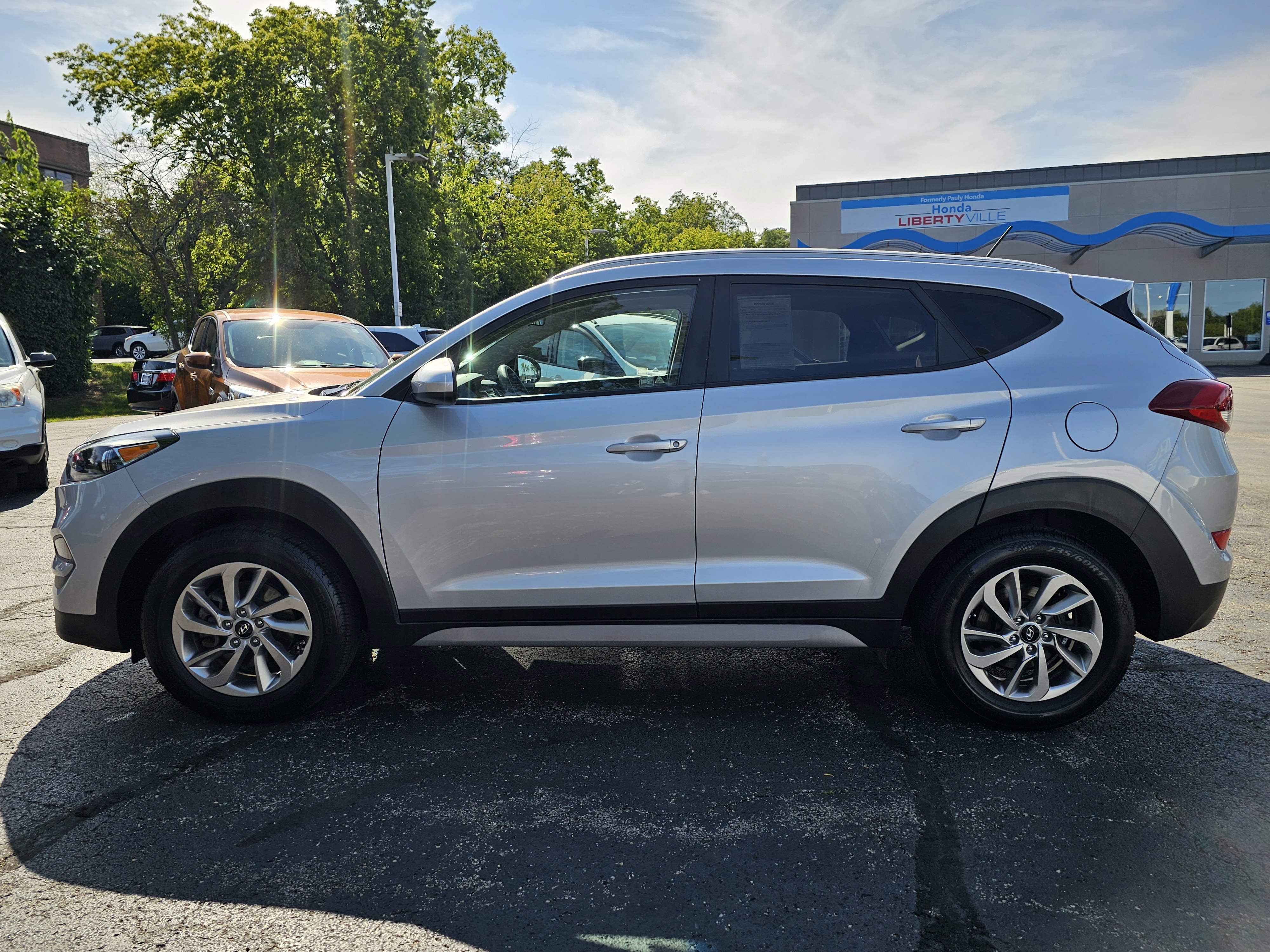 2017 Hyundai Tucson SE 25