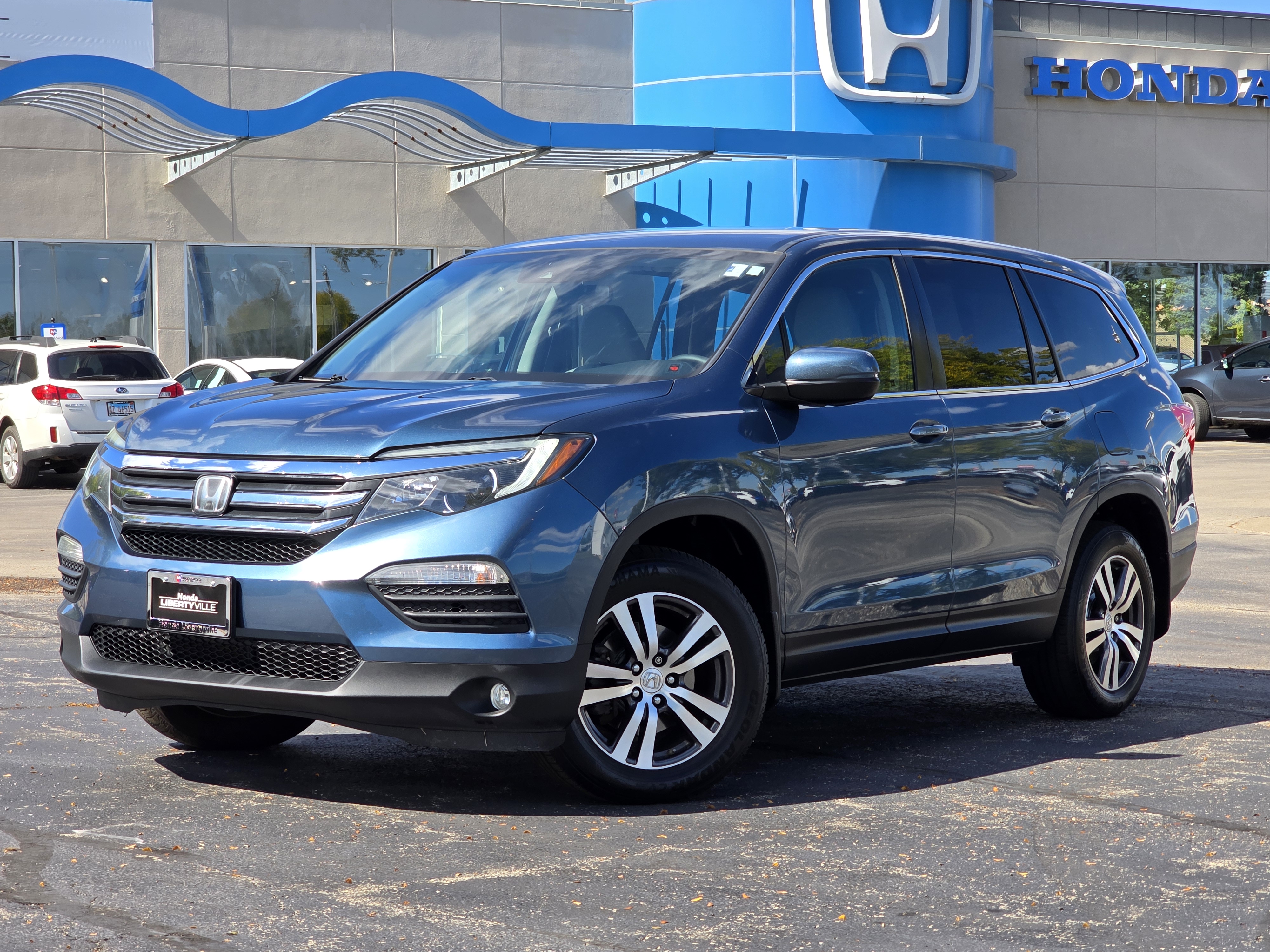 2017 Honda Pilot EX 1