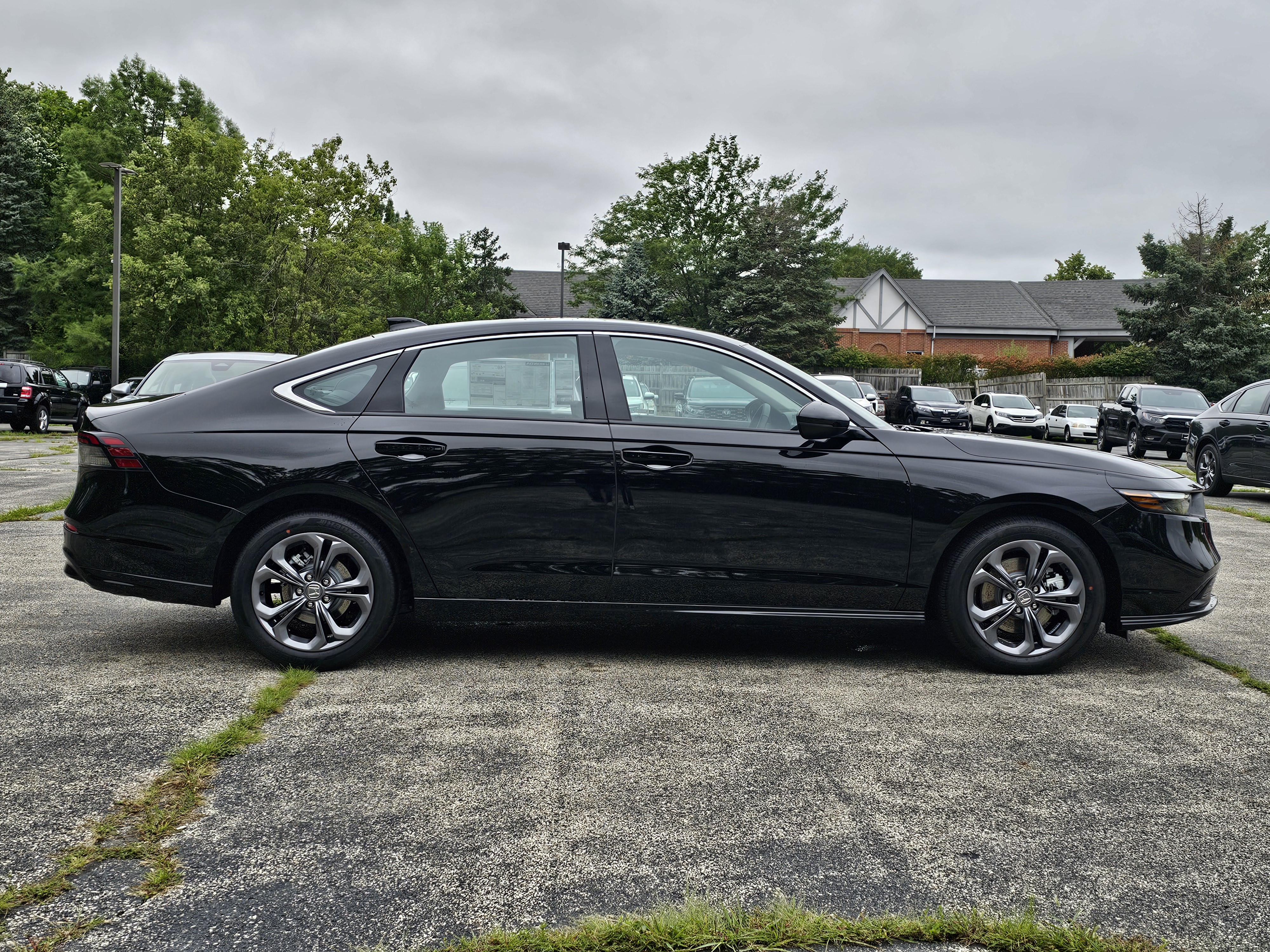 2024 Honda Accord Hybrid EX-L 24