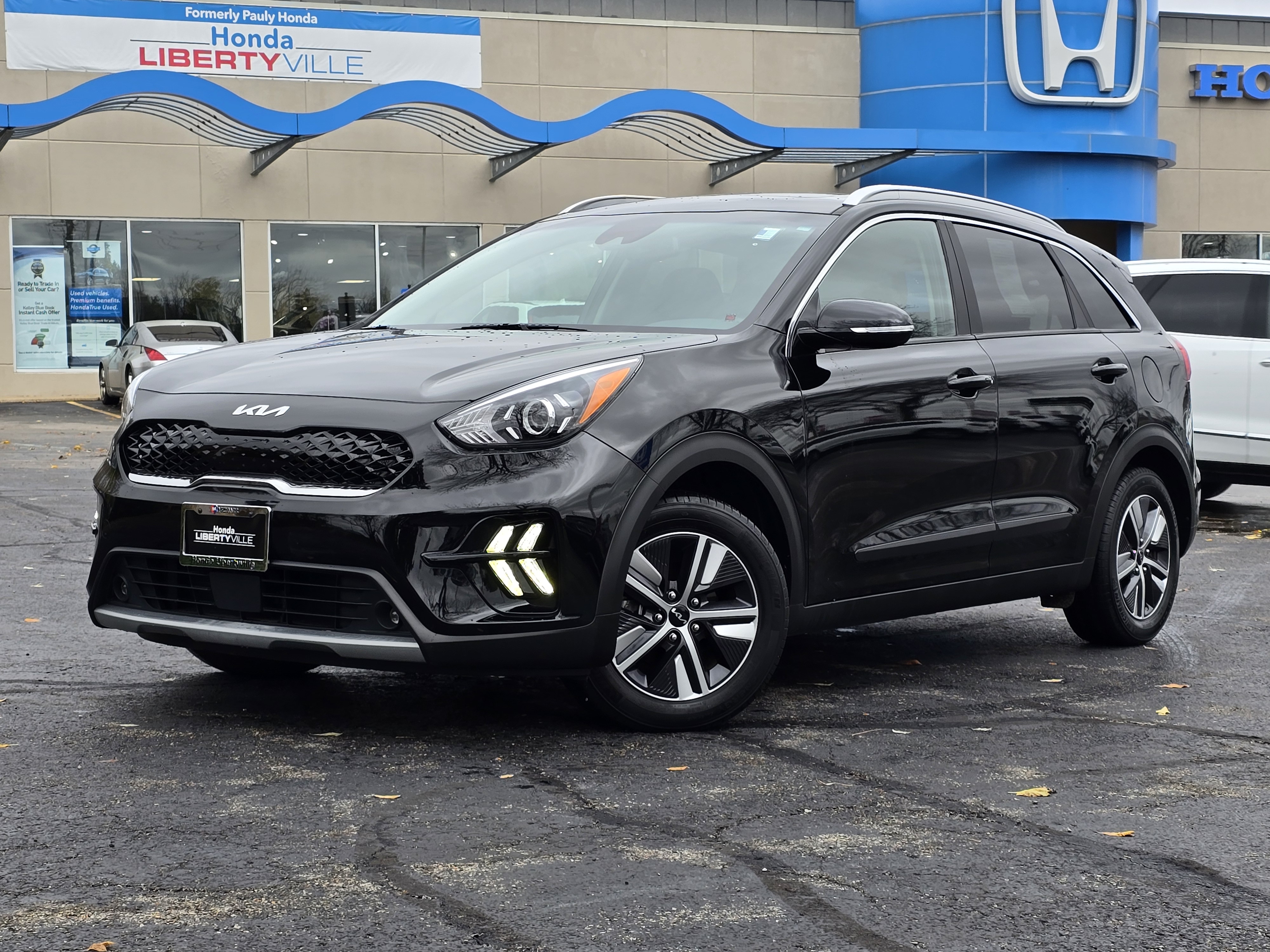 2022 Kia Niro EX Premium 12