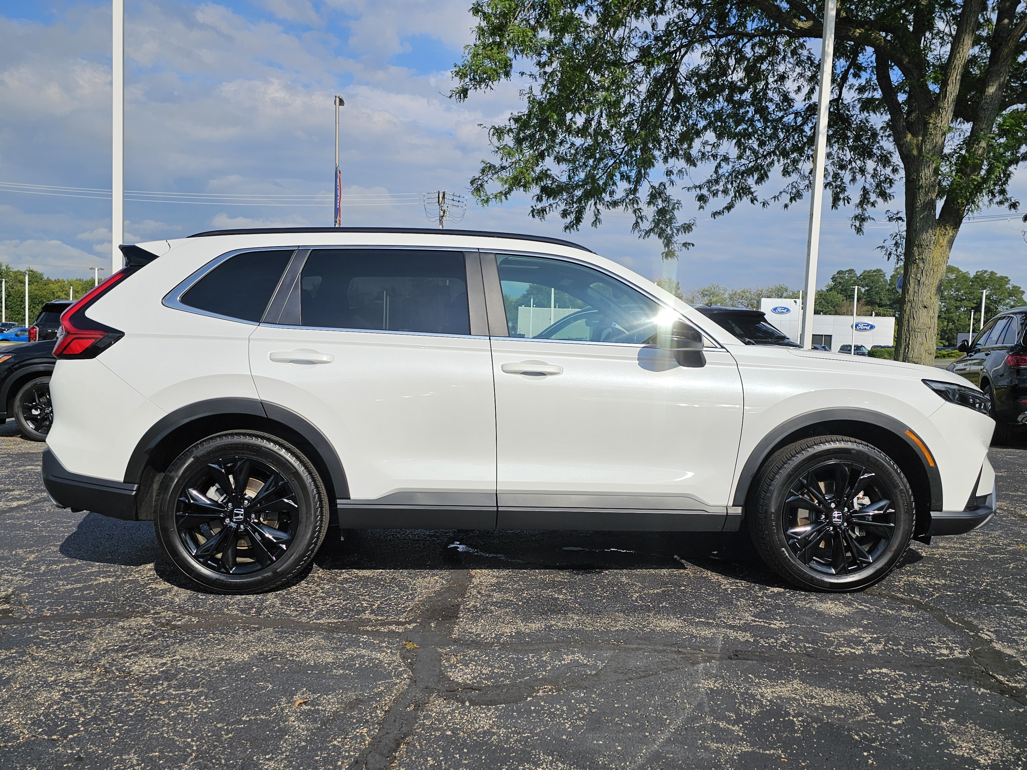 2023 Honda CR-V Hybrid Sport Touring 24