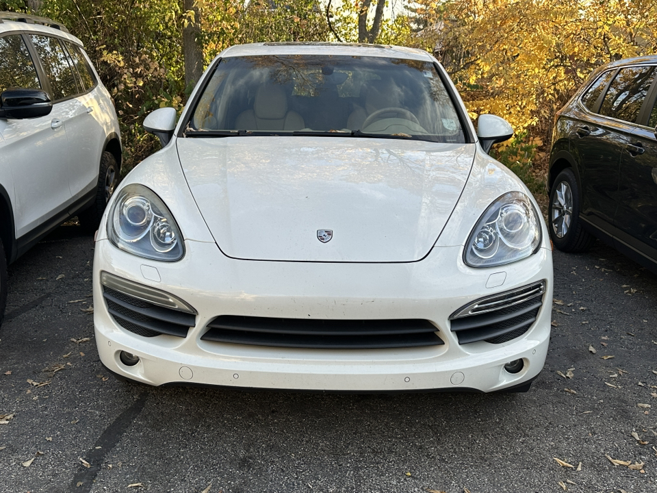 2011 Porsche Cayenne S 2