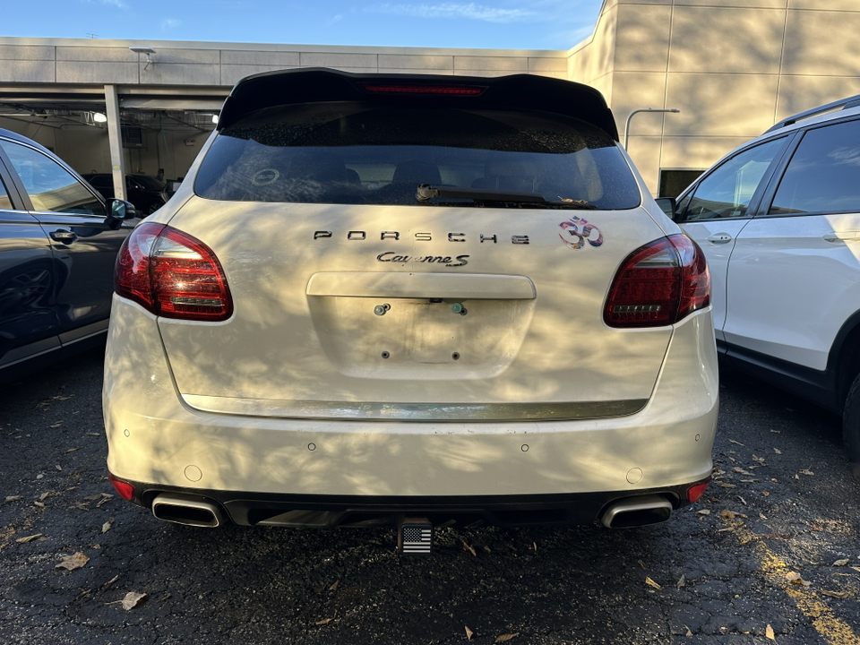 2011 Porsche Cayenne S 7