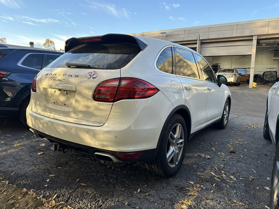 2011 Porsche Cayenne S 8