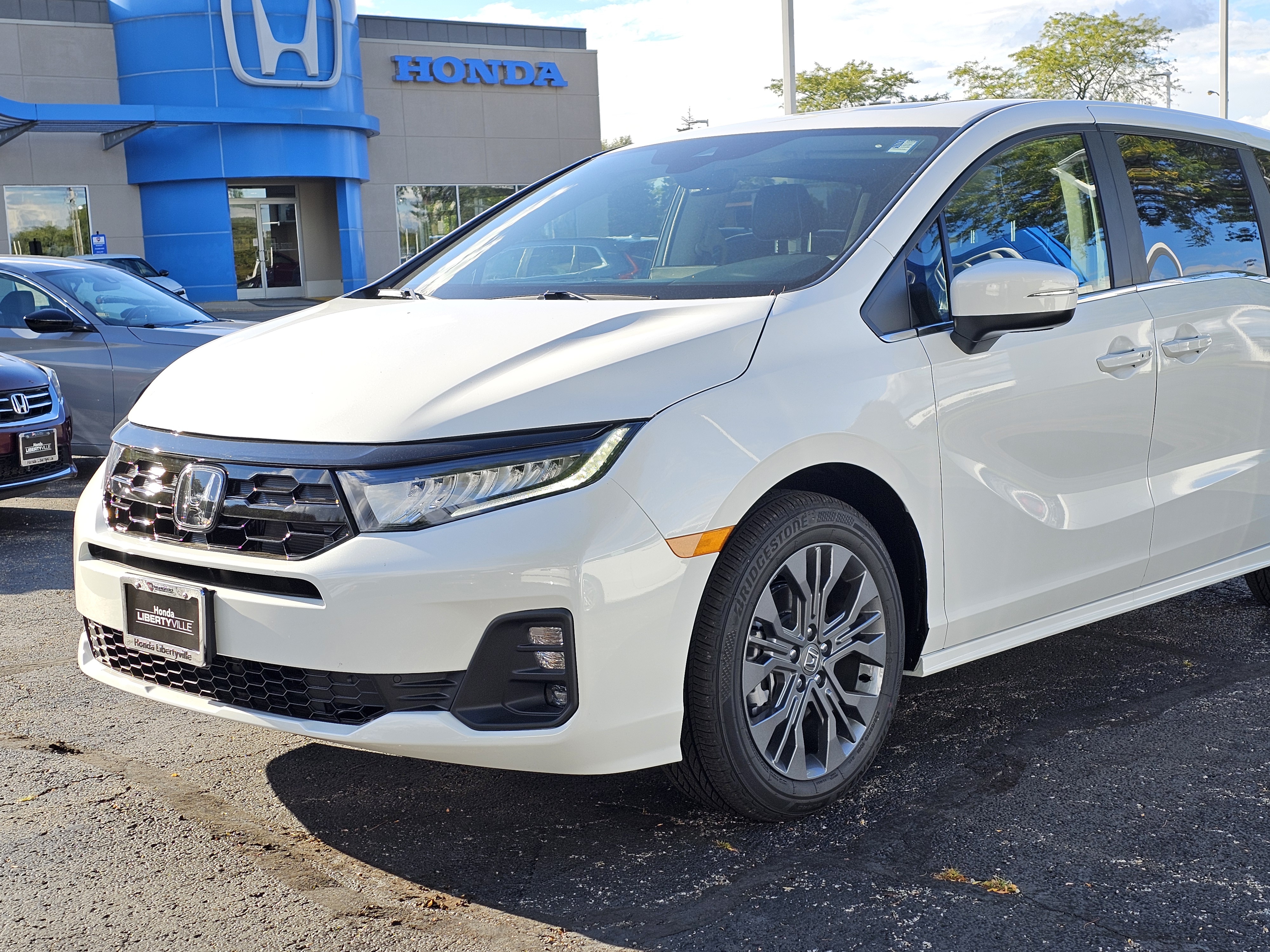 2025 Honda Odyssey Touring 26