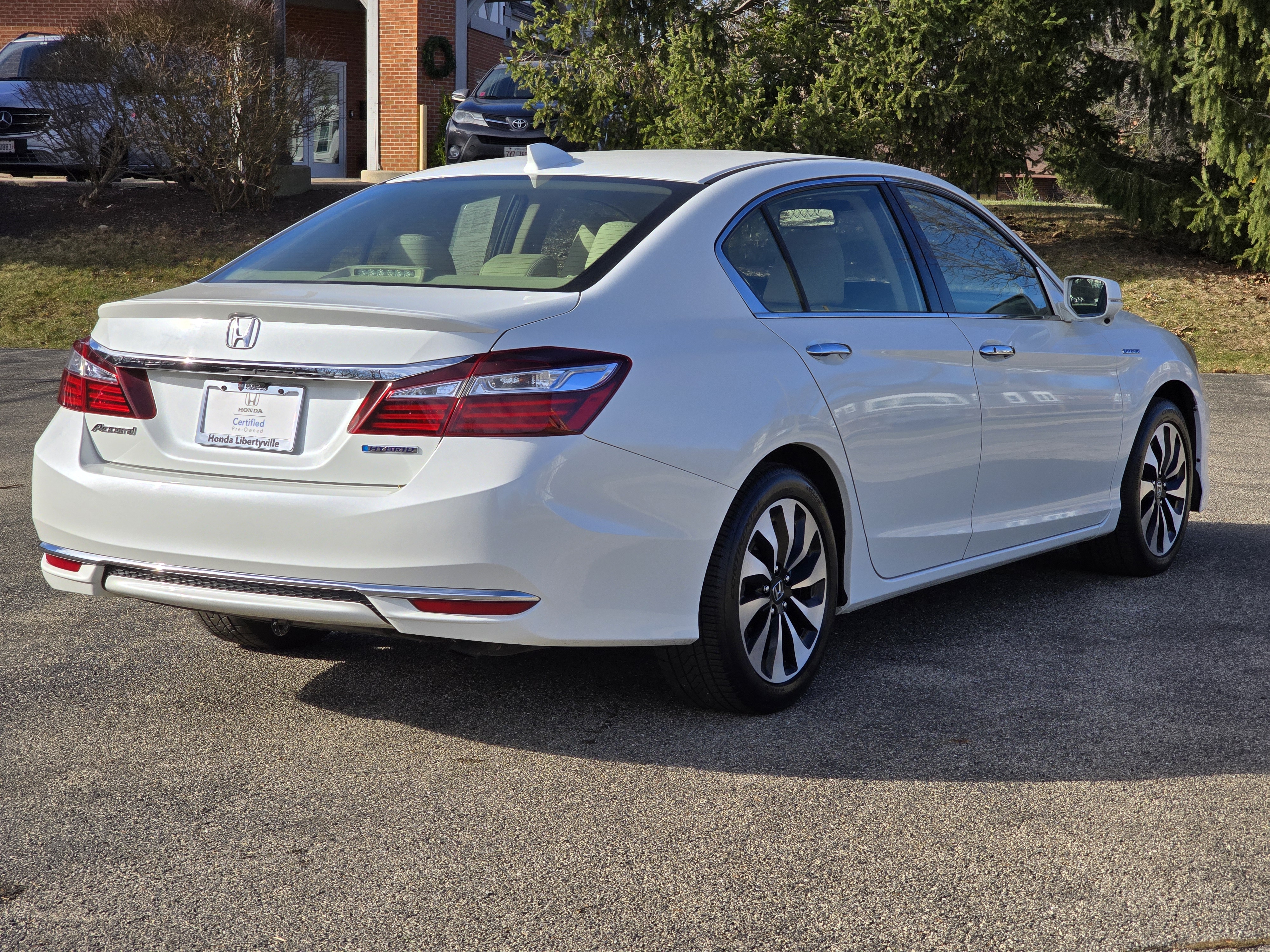 2017 Honda Accord Hybrid EX-L 19