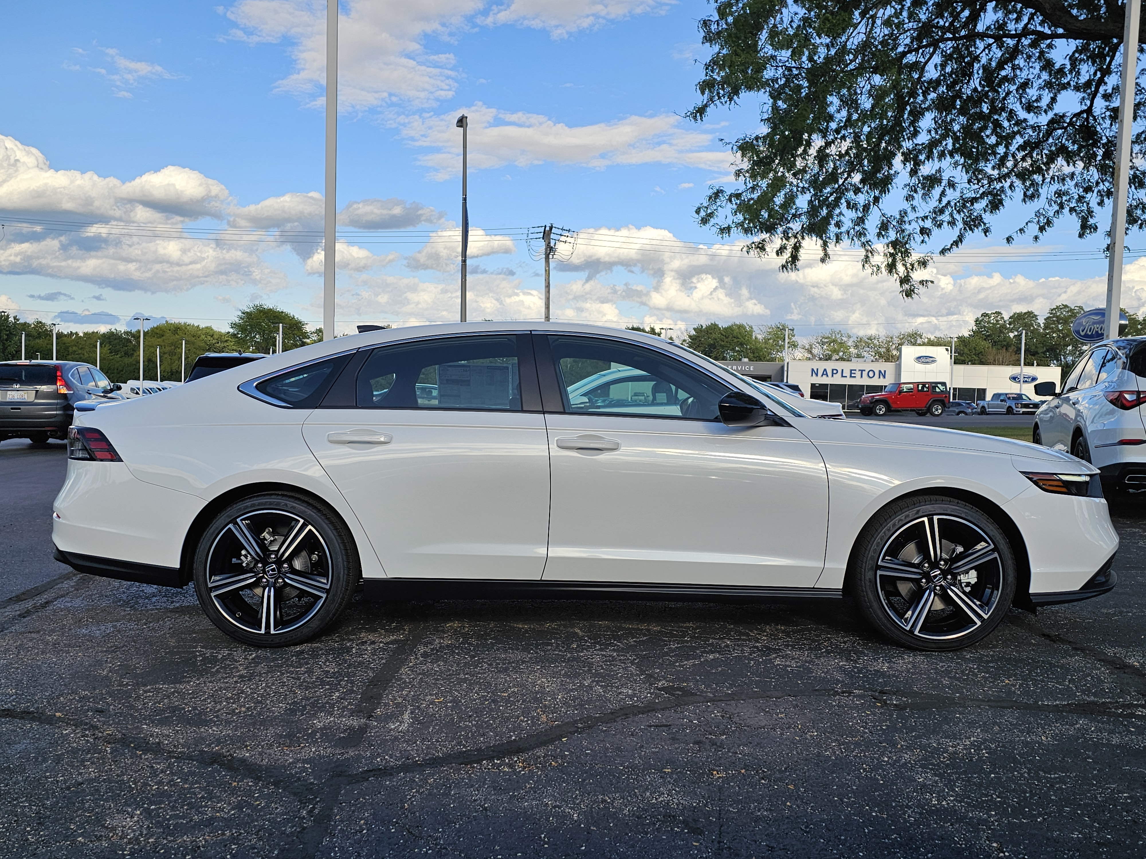 2024 Honda Accord Hybrid Sport 23