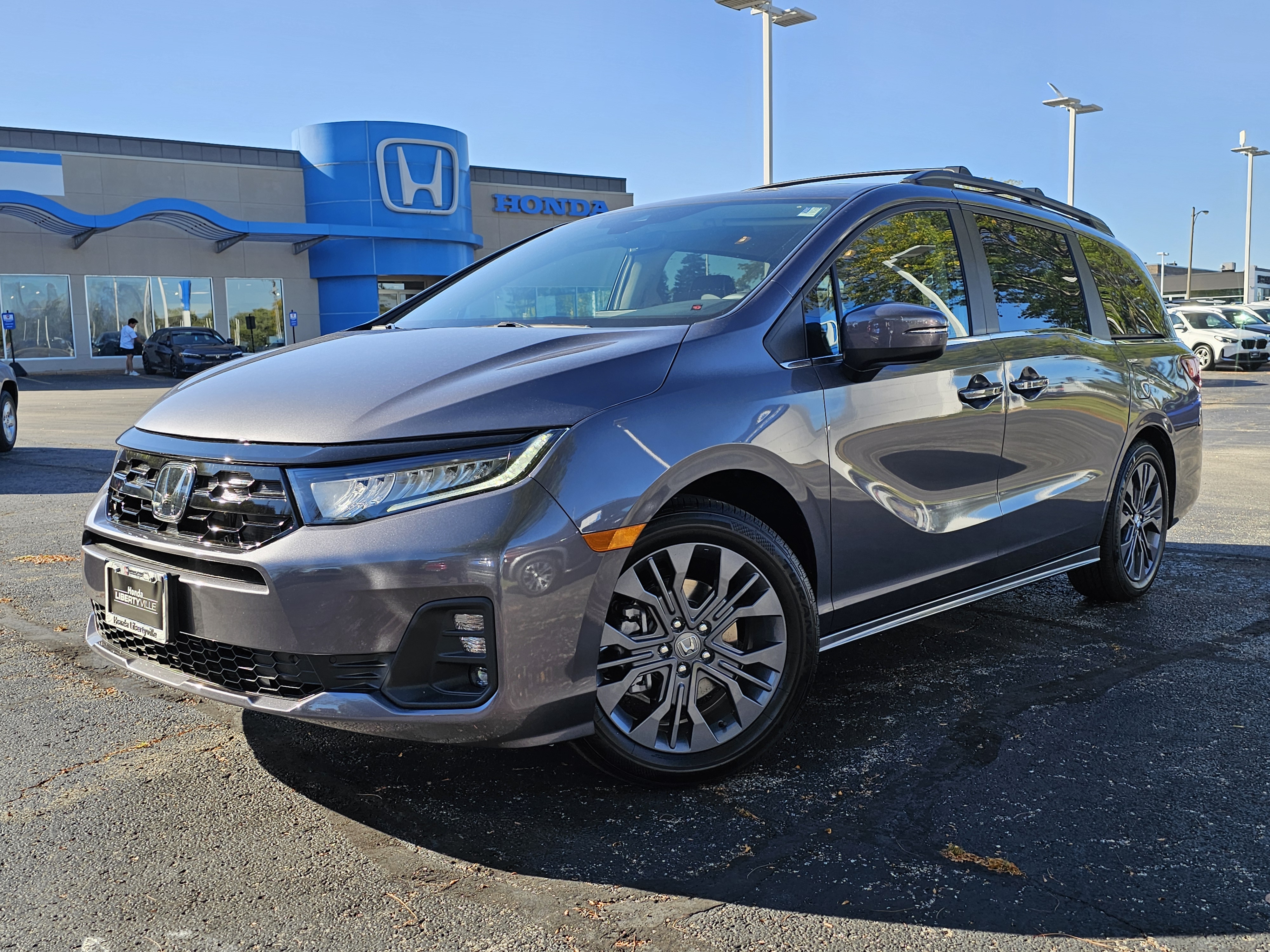 2025 Honda Odyssey Touring 1