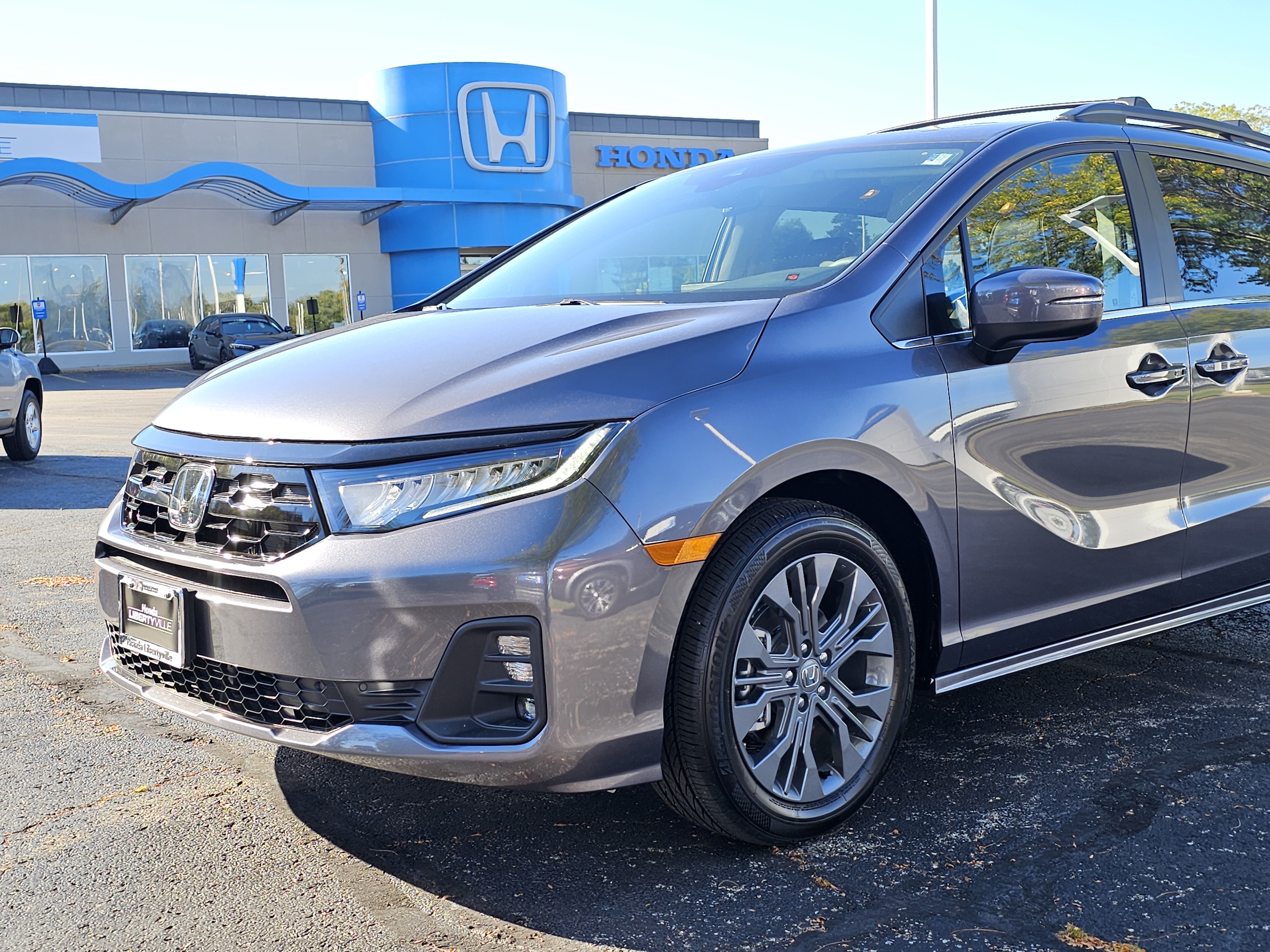 2025 Honda Odyssey Touring 28