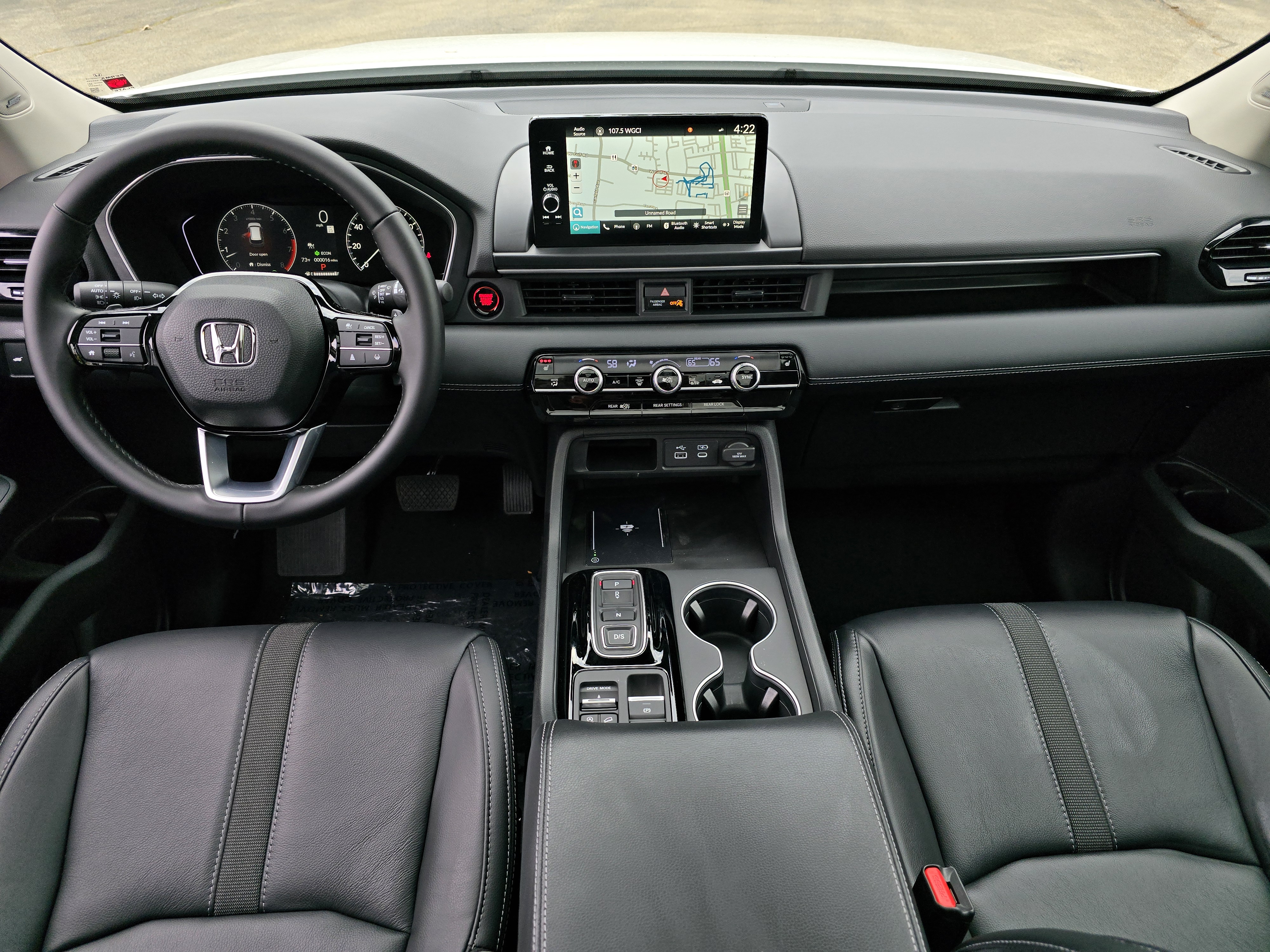 2025 Honda Pilot Touring 4