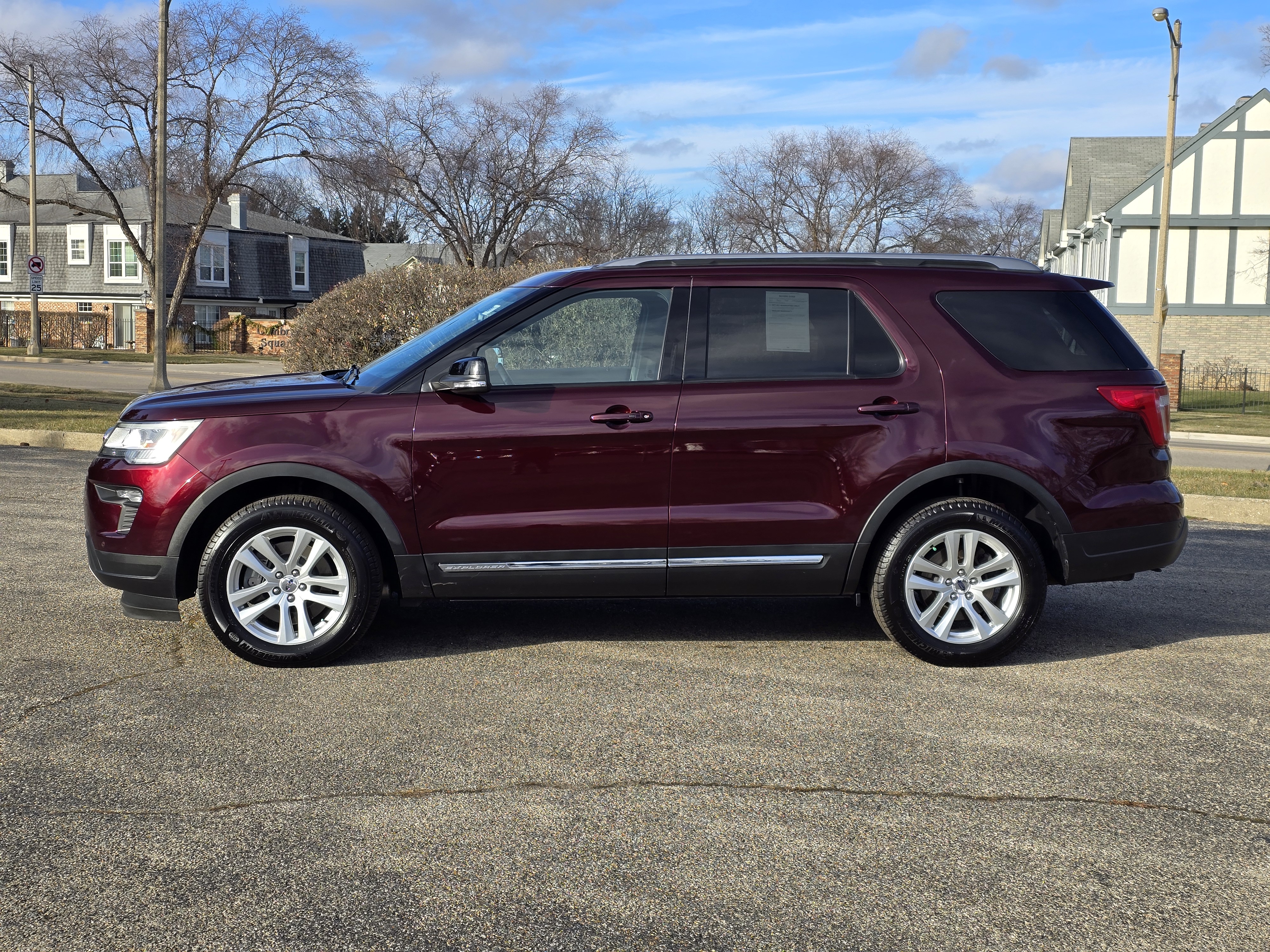 2018 Ford Explorer XLT 4