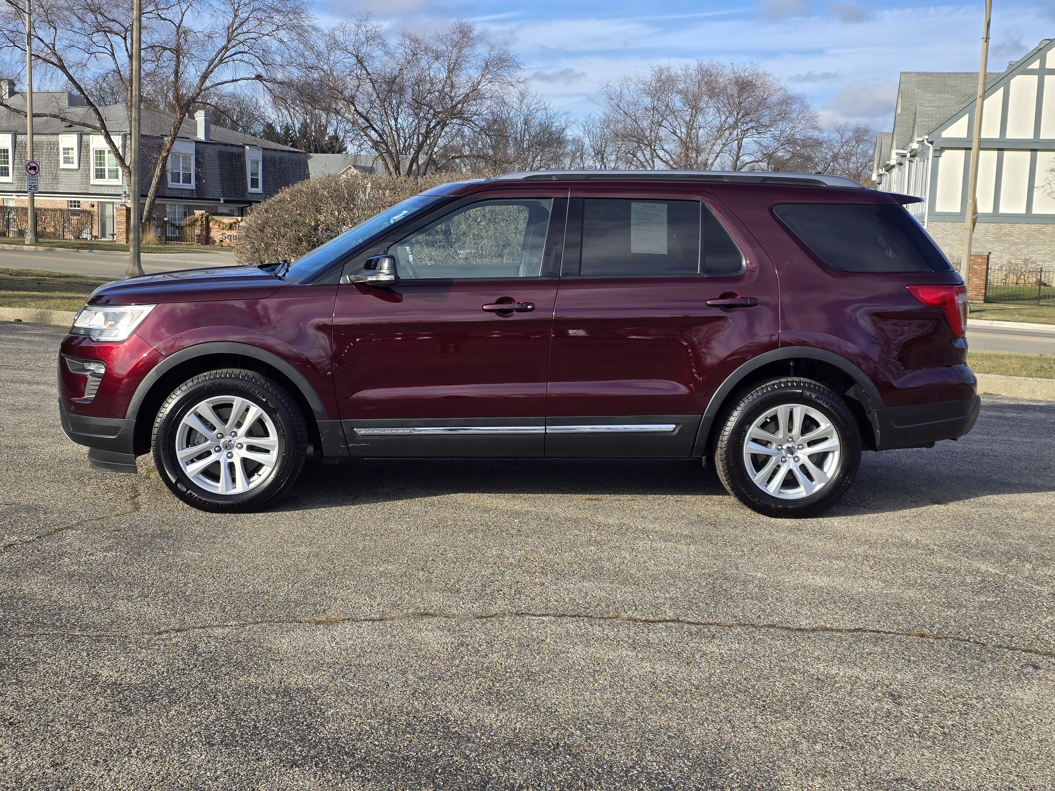 2018 Ford Explorer XLT 13