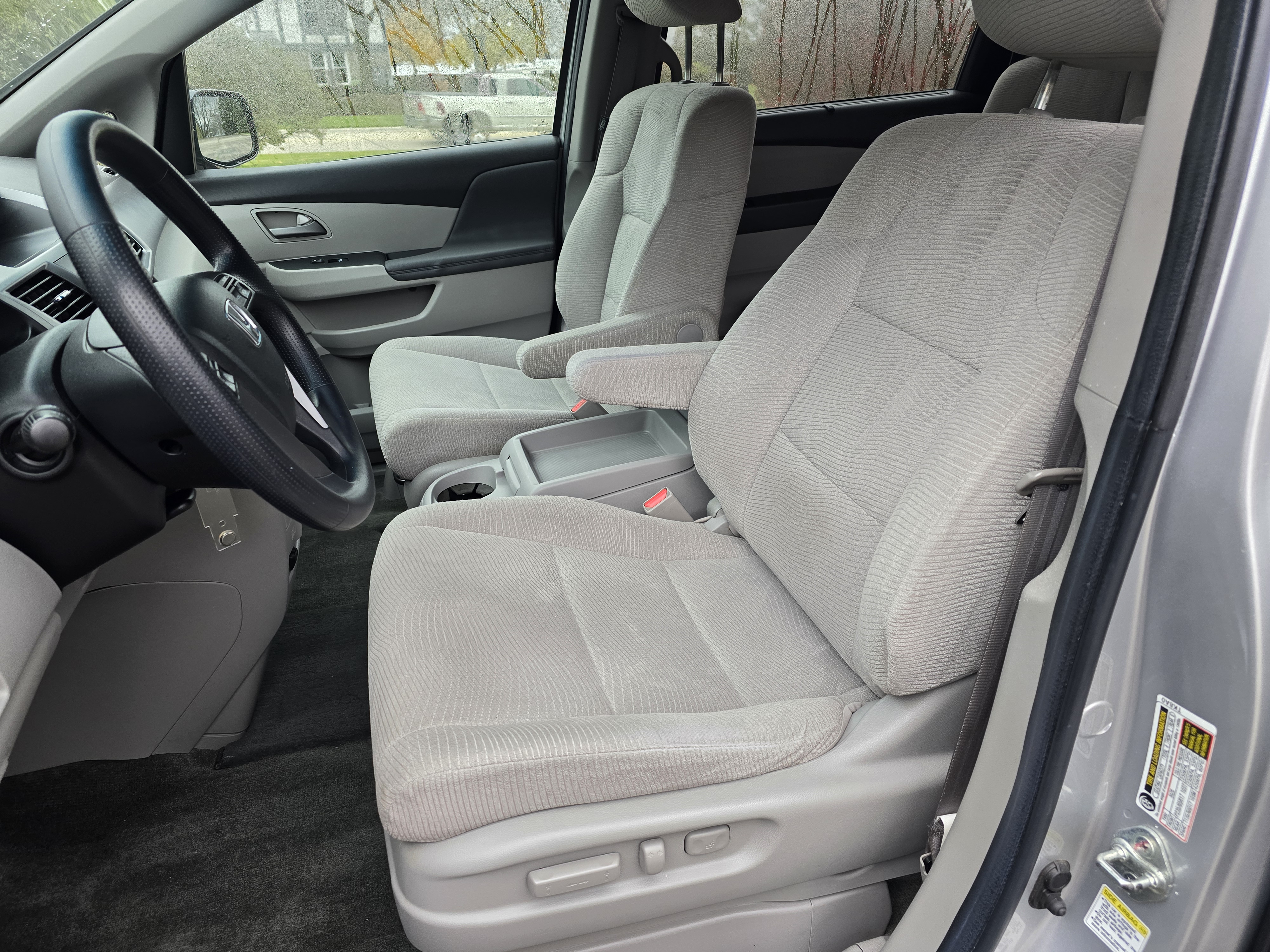 2011 Honda Odyssey EX 25