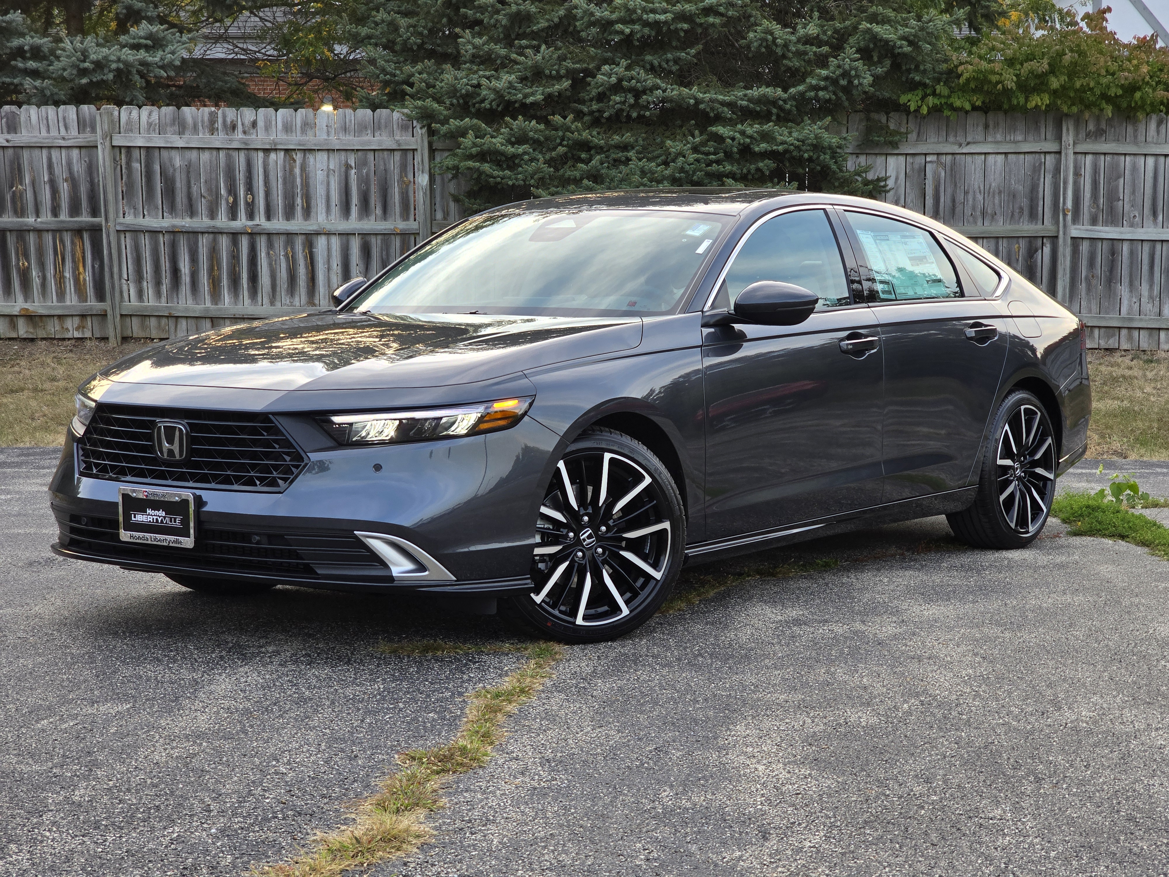 2024 Honda Accord Hybrid Touring 1