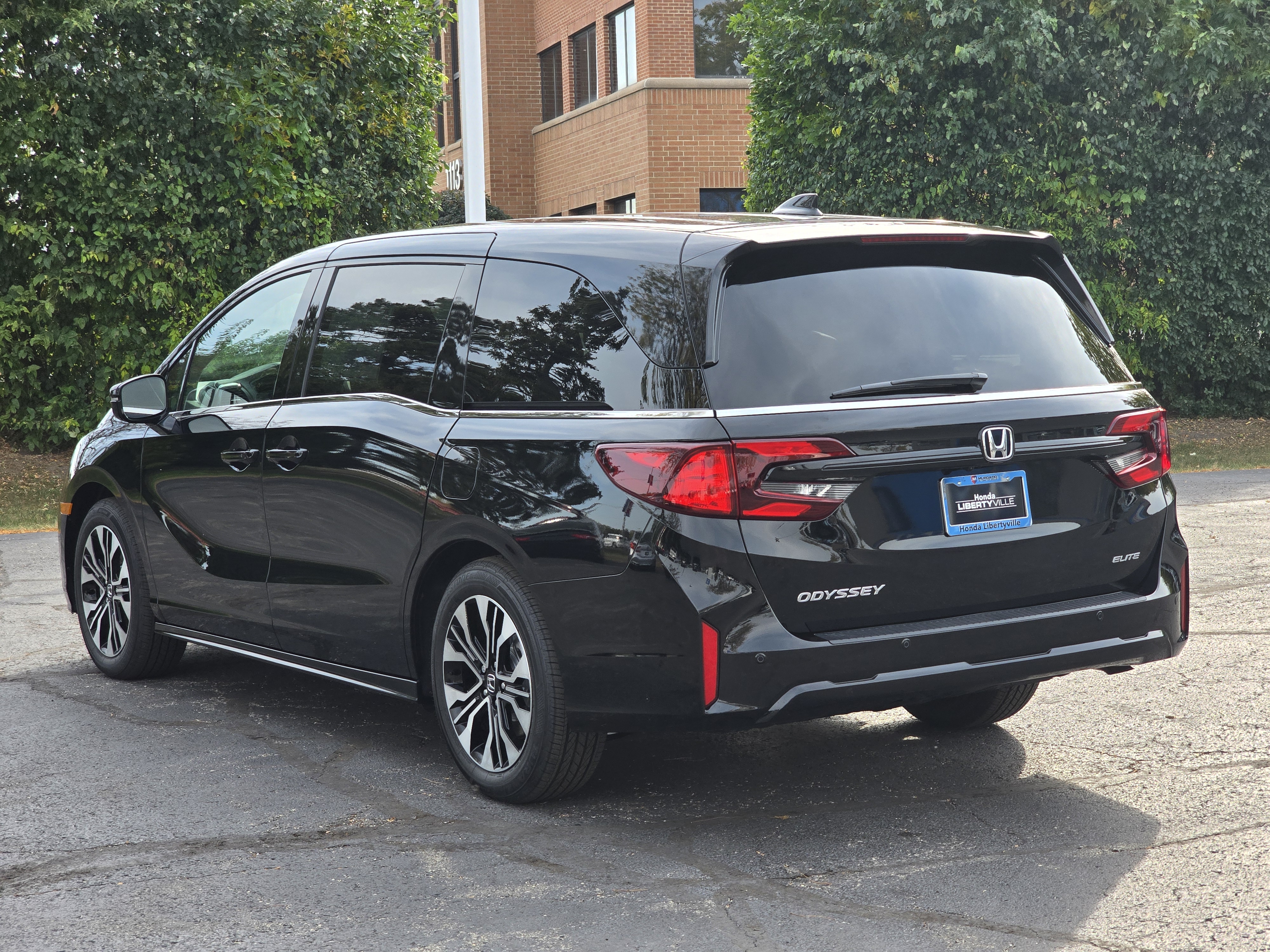 2025 Honda Odyssey Elite 12