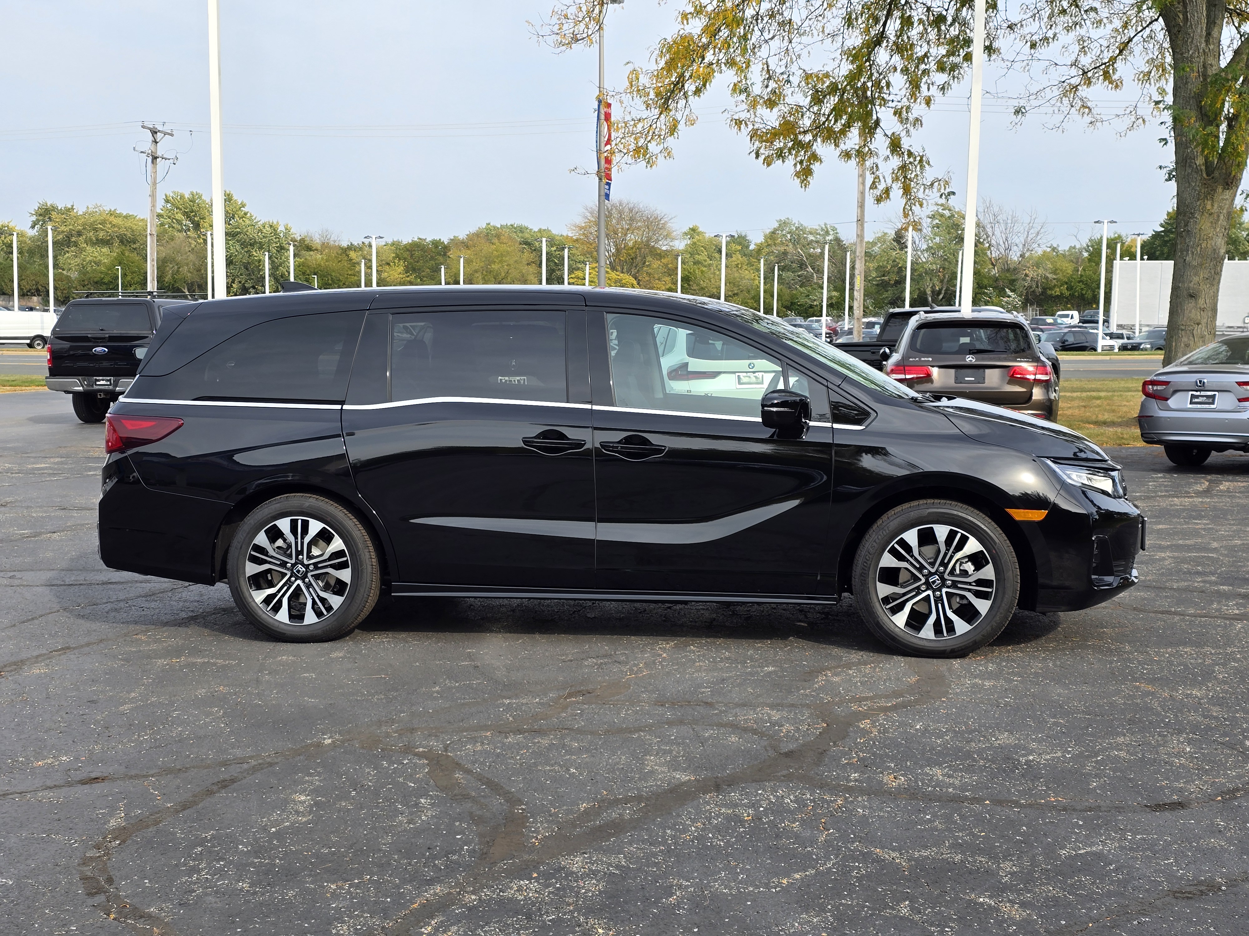 2025 Honda Odyssey Elite 18