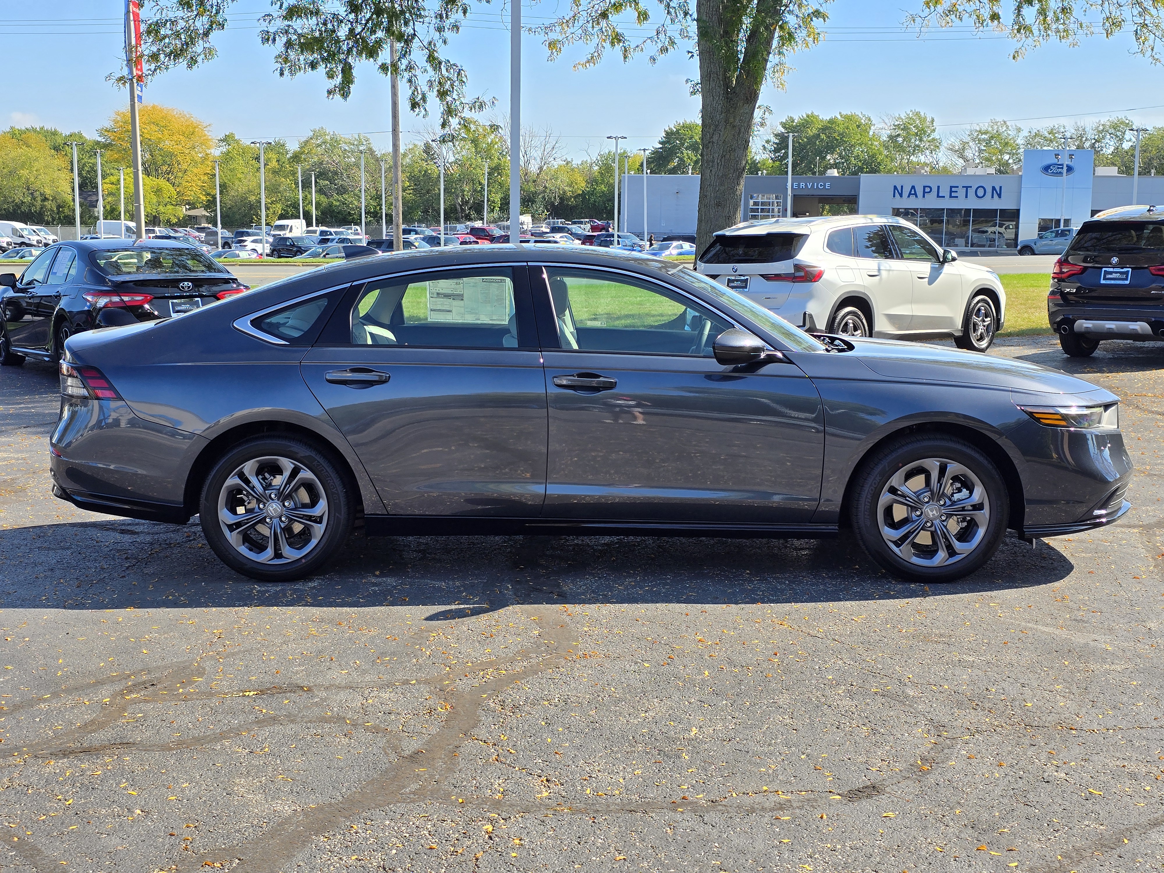 2025 Honda Accord Hybrid EX-L 14