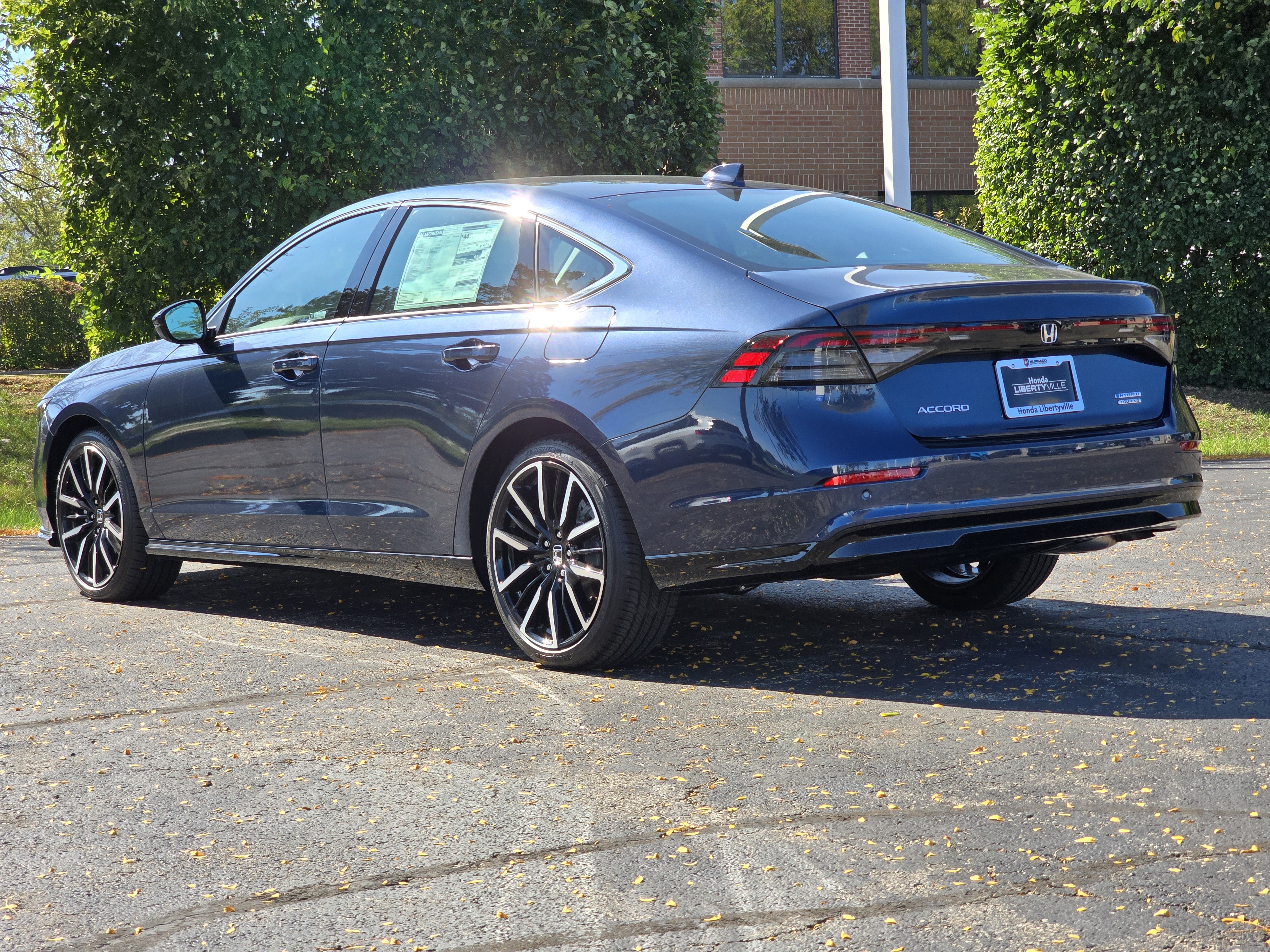 2025 Honda Accord Hybrid Touring 11