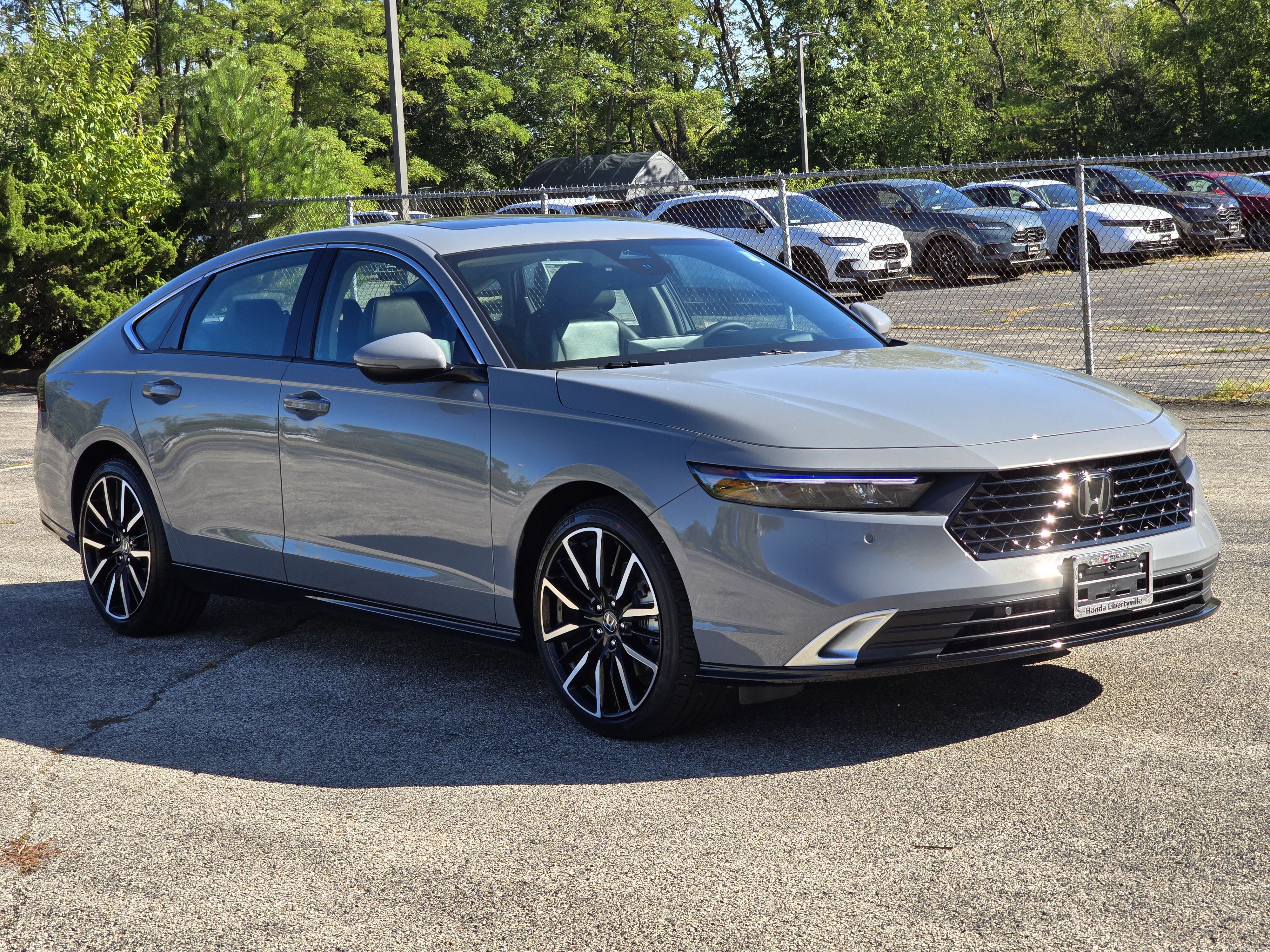 2025 Honda Accord Hybrid Touring 19