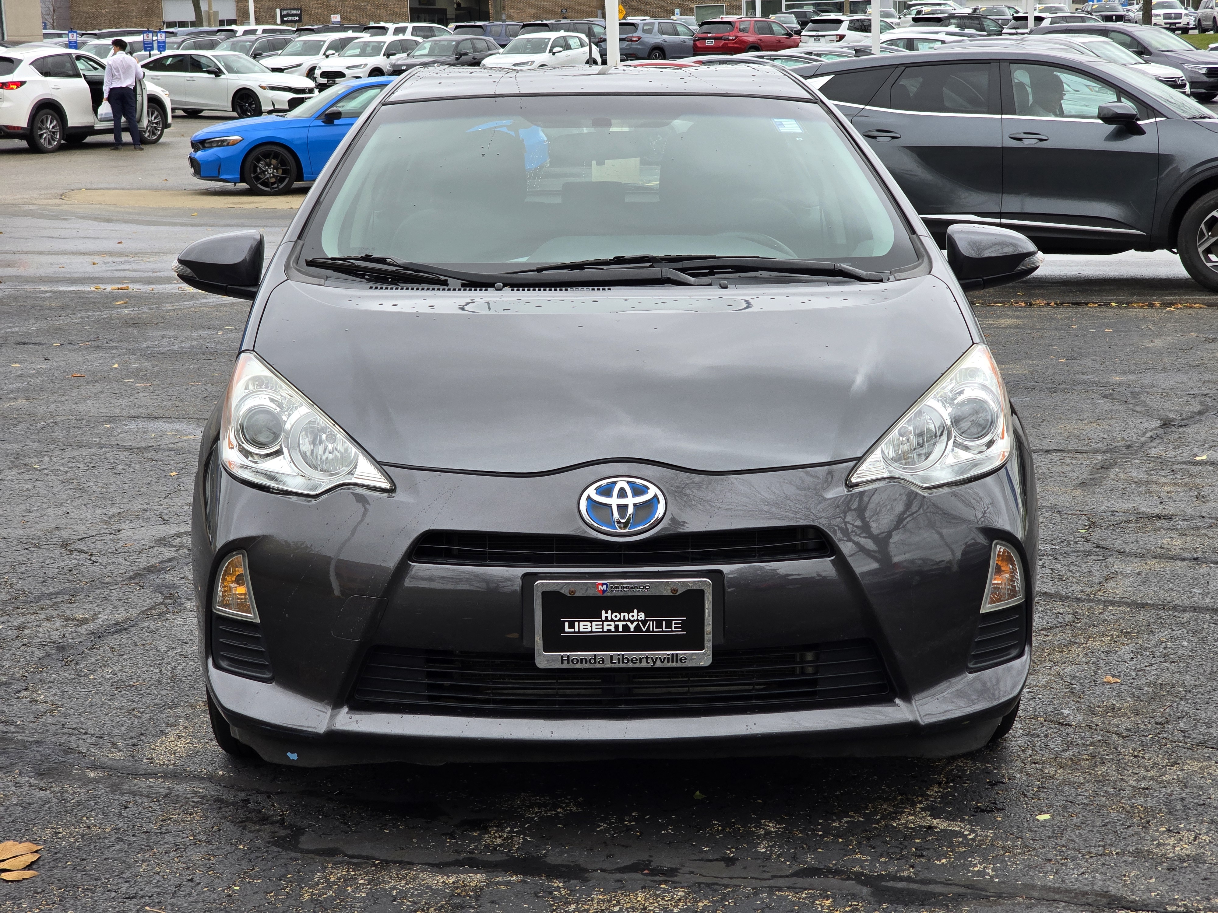 2012 Toyota Prius c Three 16