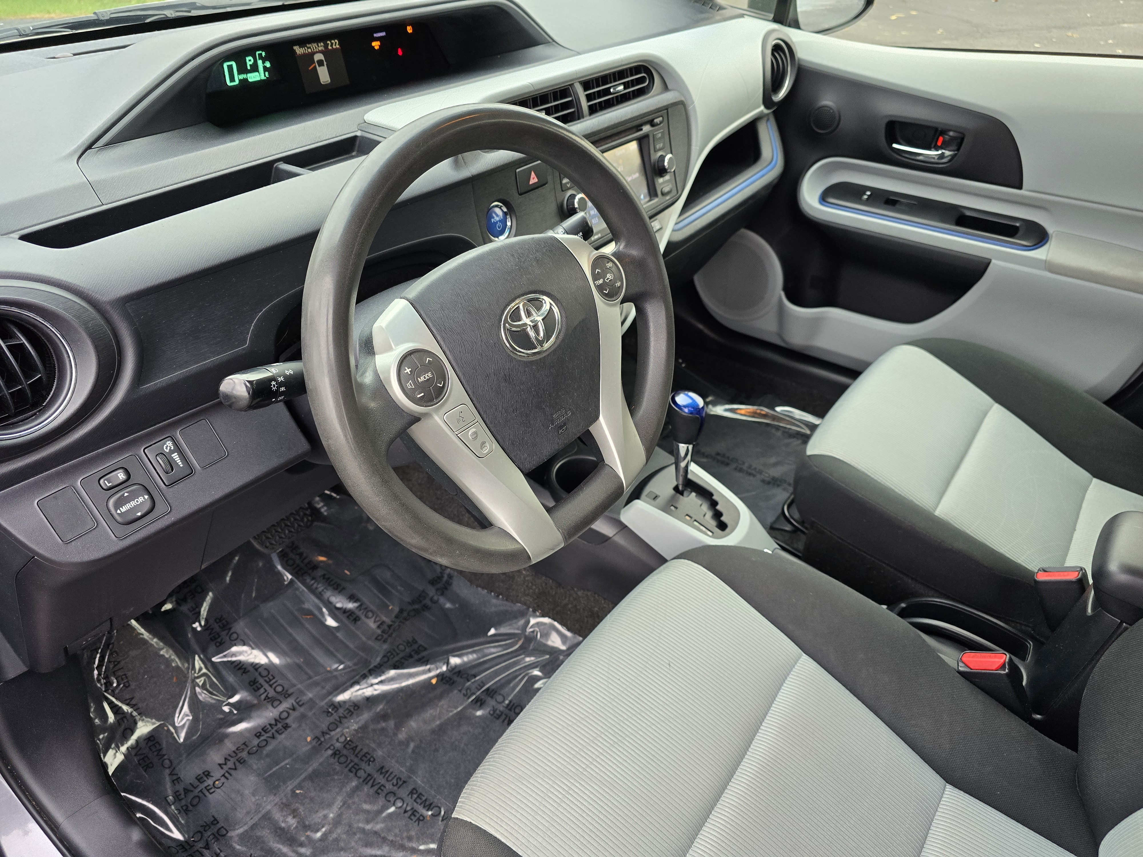 2012 Toyota Prius c Three 24