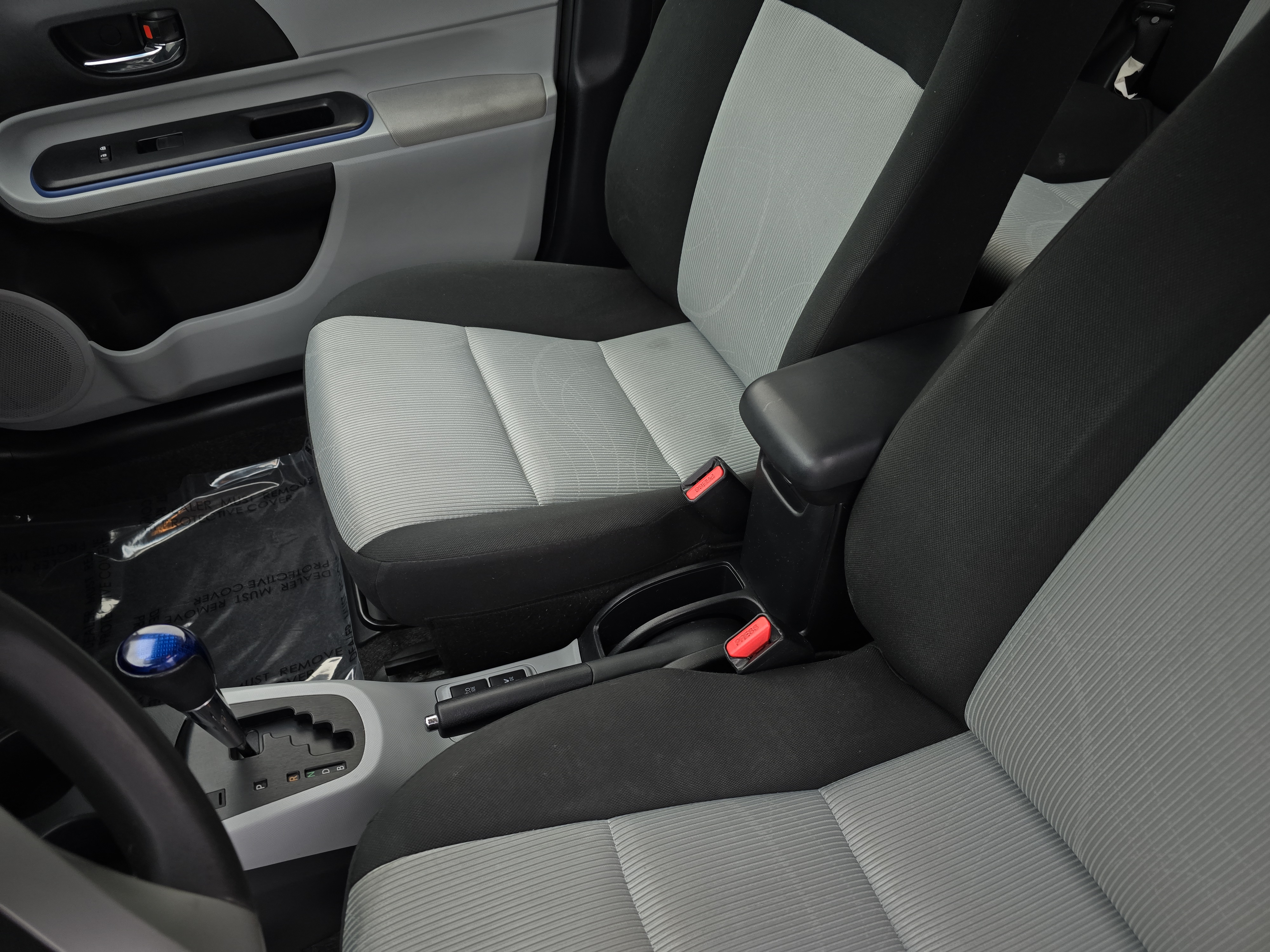 2012 Toyota Prius c Three 27