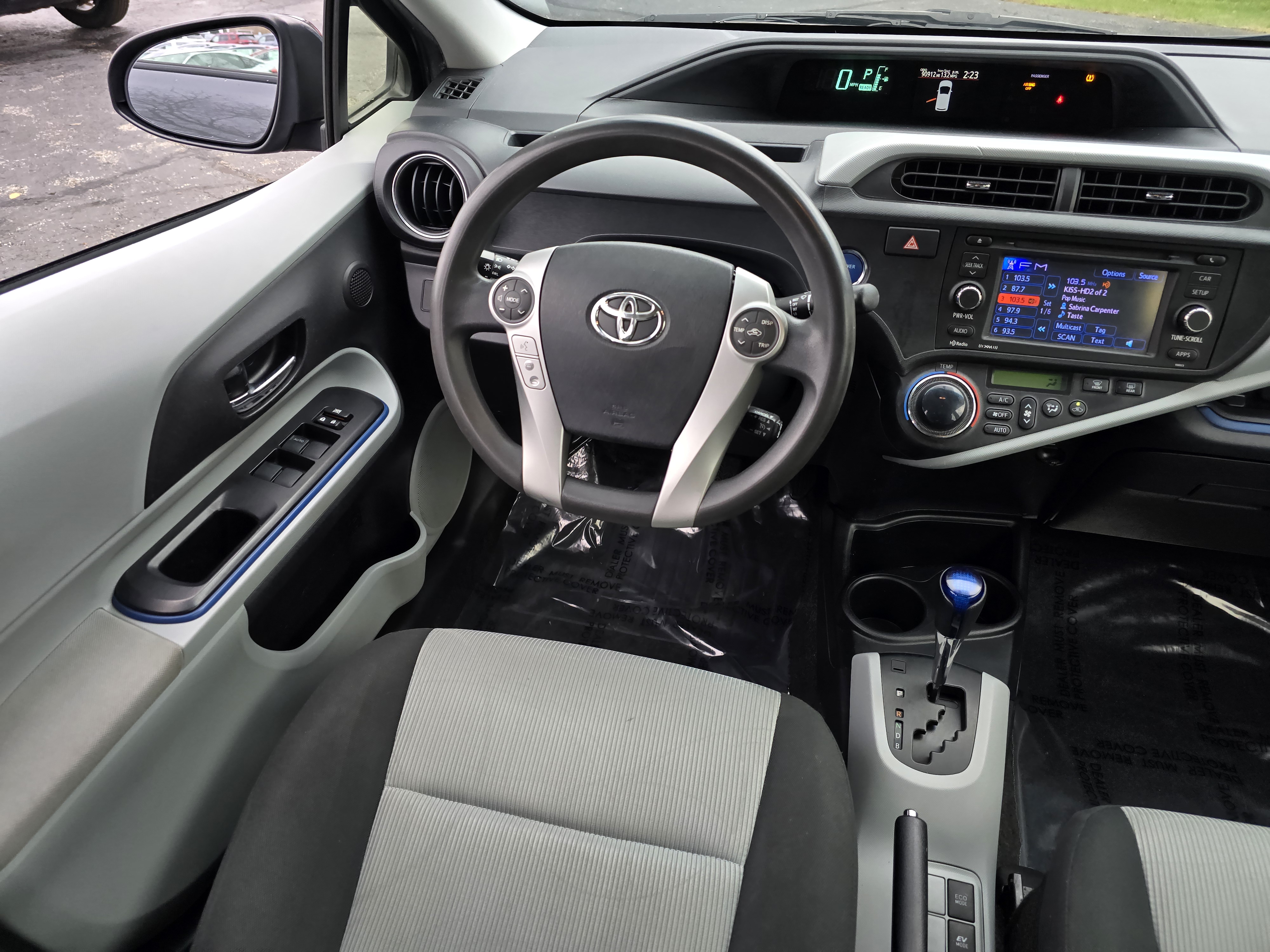 2012 Toyota Prius c Three 29