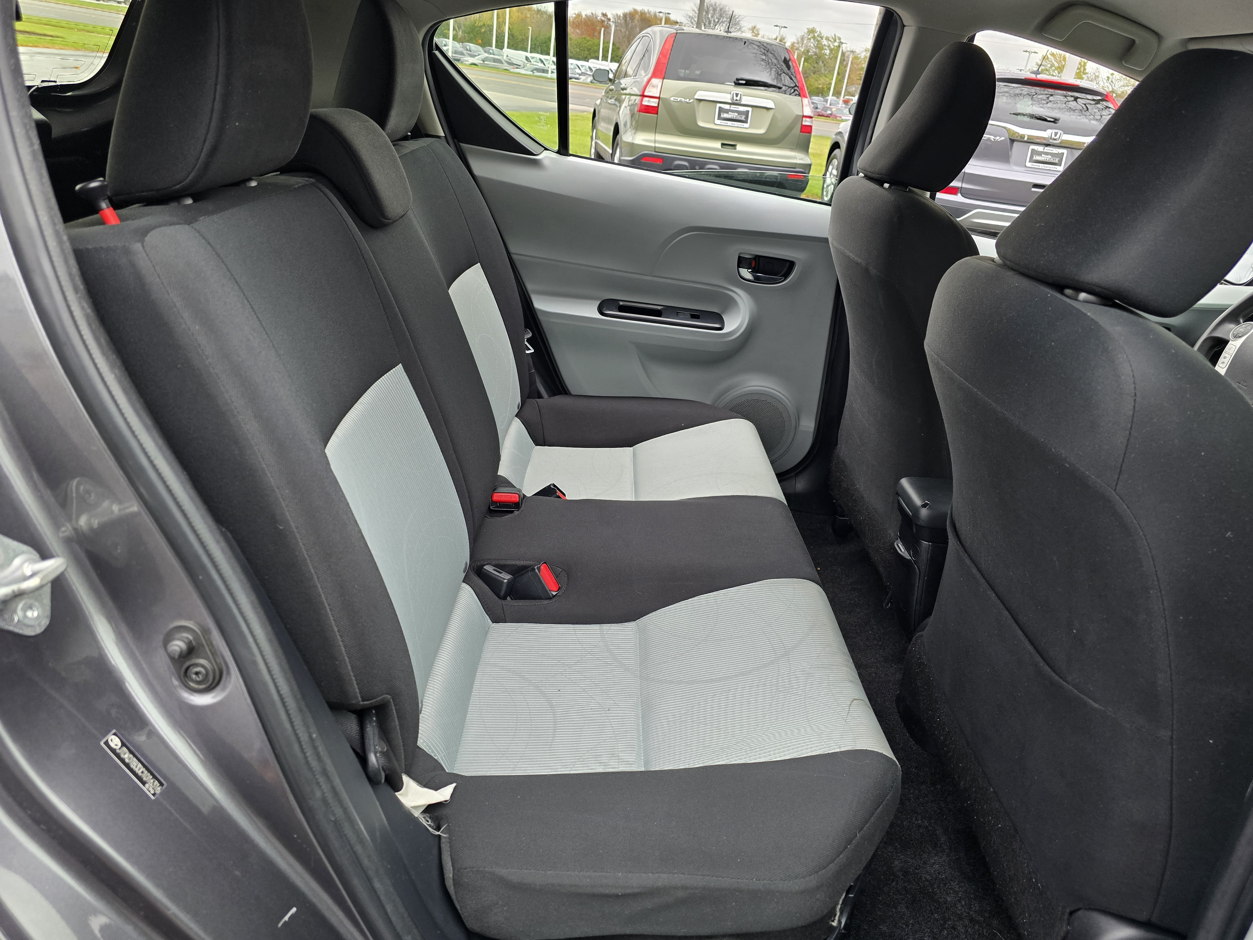 2012 Toyota Prius c Three 39