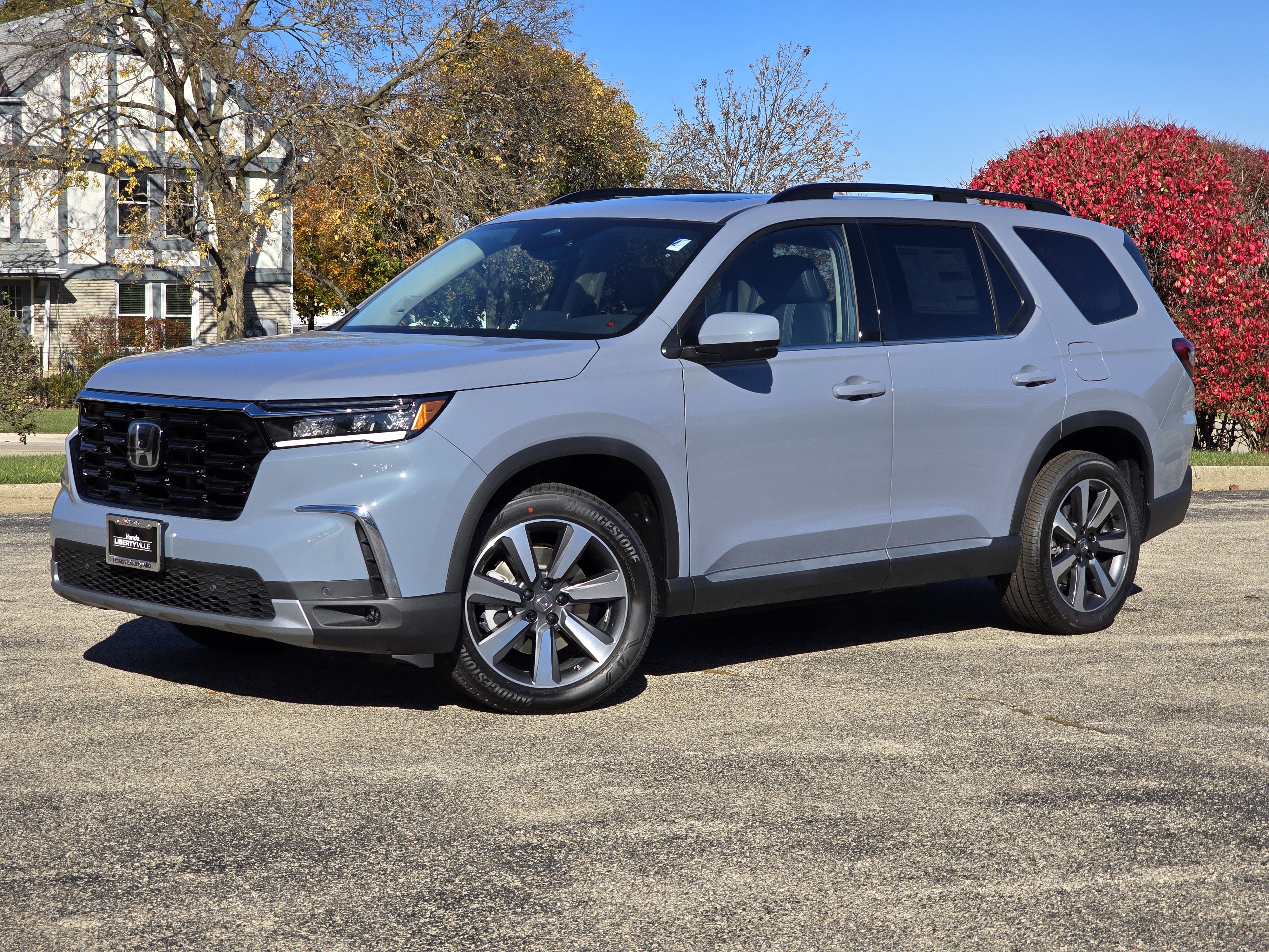 2025 Honda Pilot Touring 11