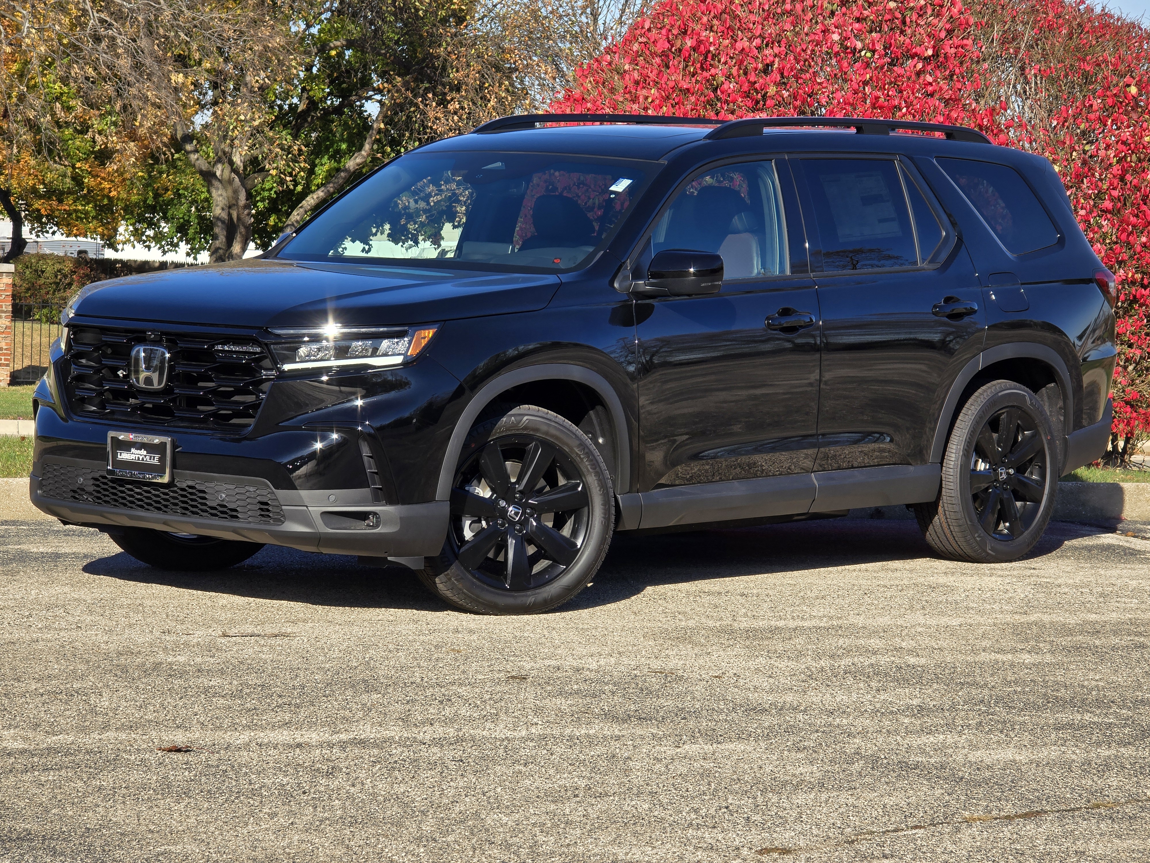 2025 Honda Pilot Black Edition 1