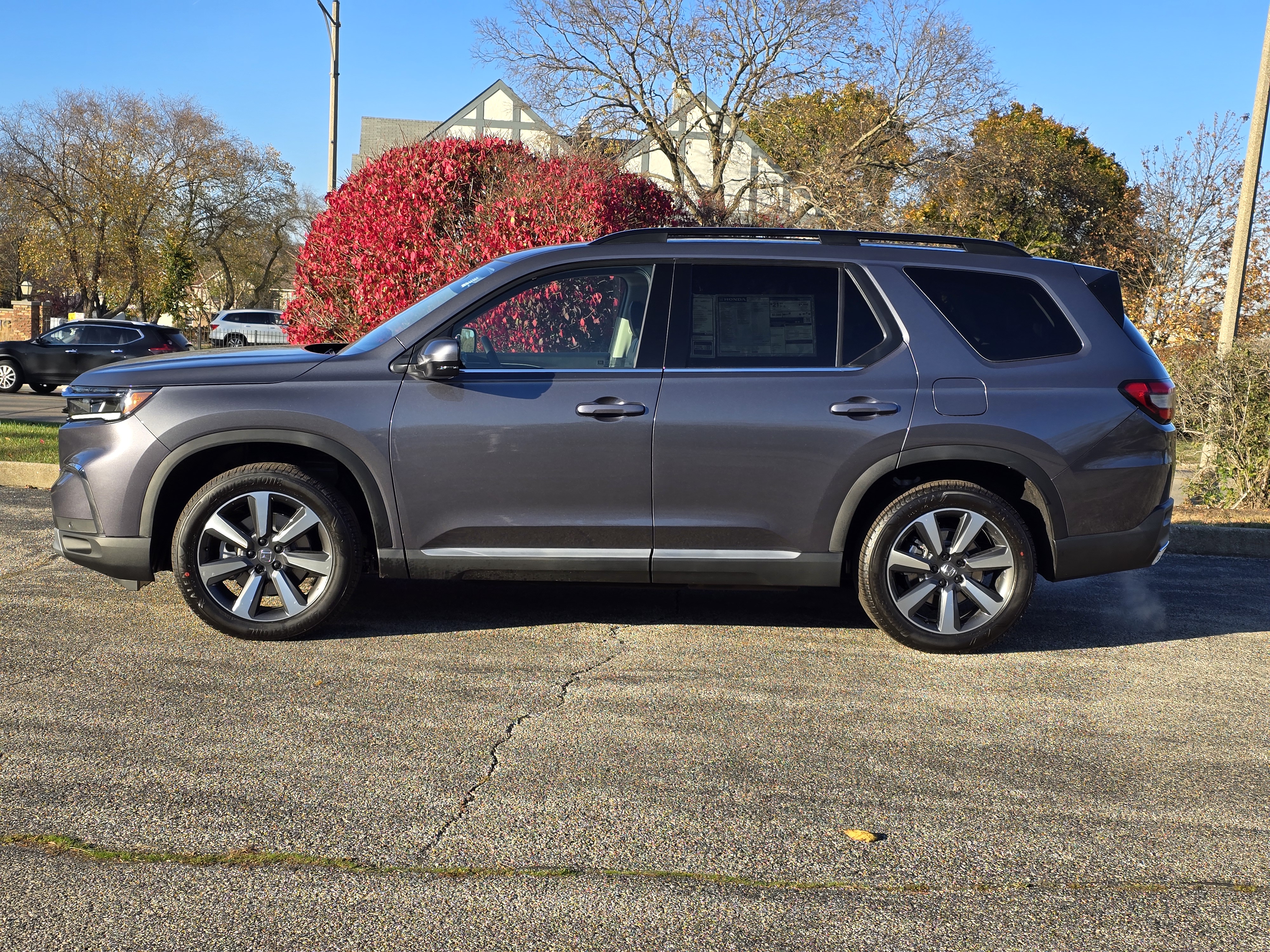 2025 Honda Pilot Touring 4