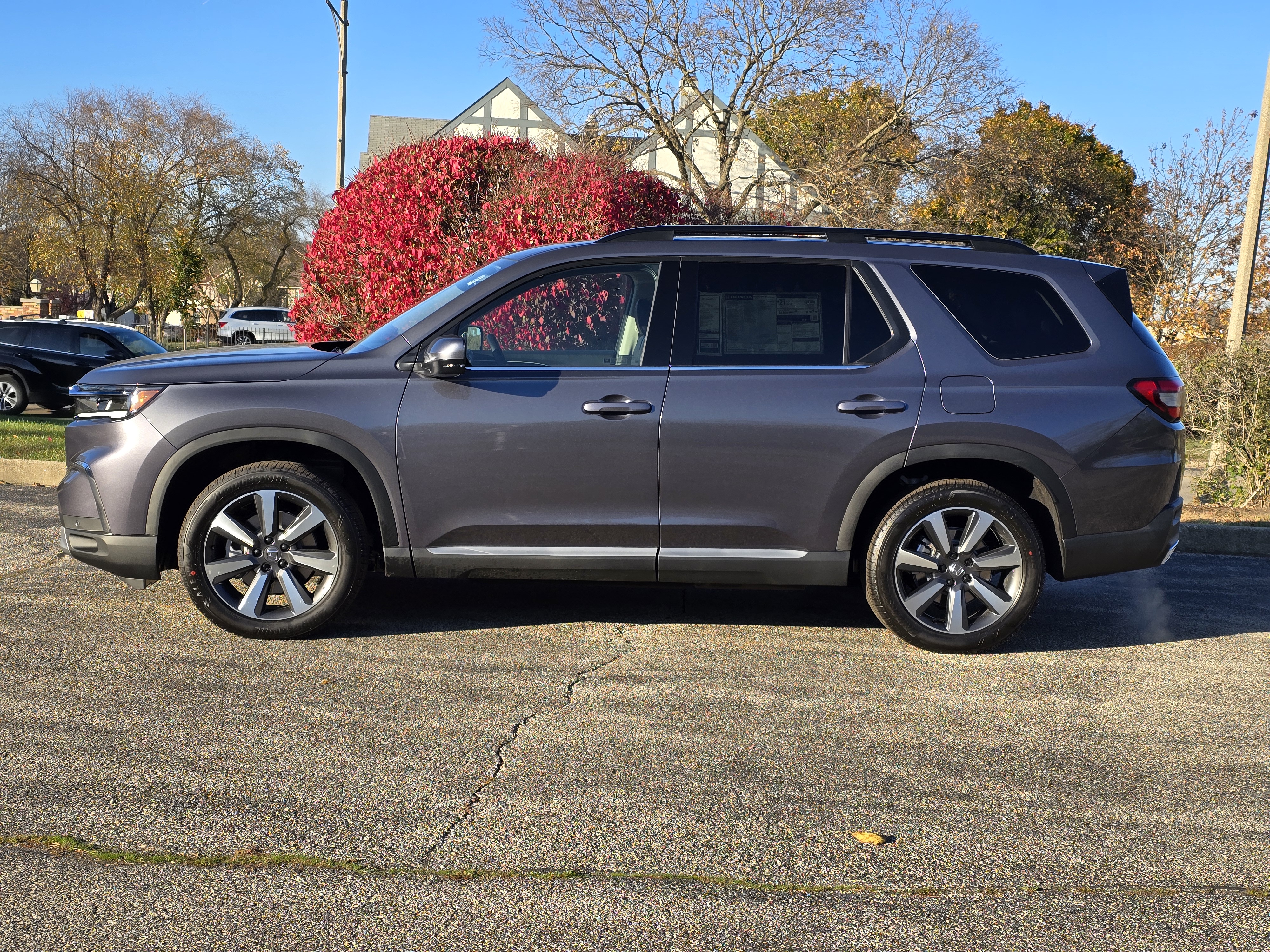 2025 Honda Pilot Touring 13