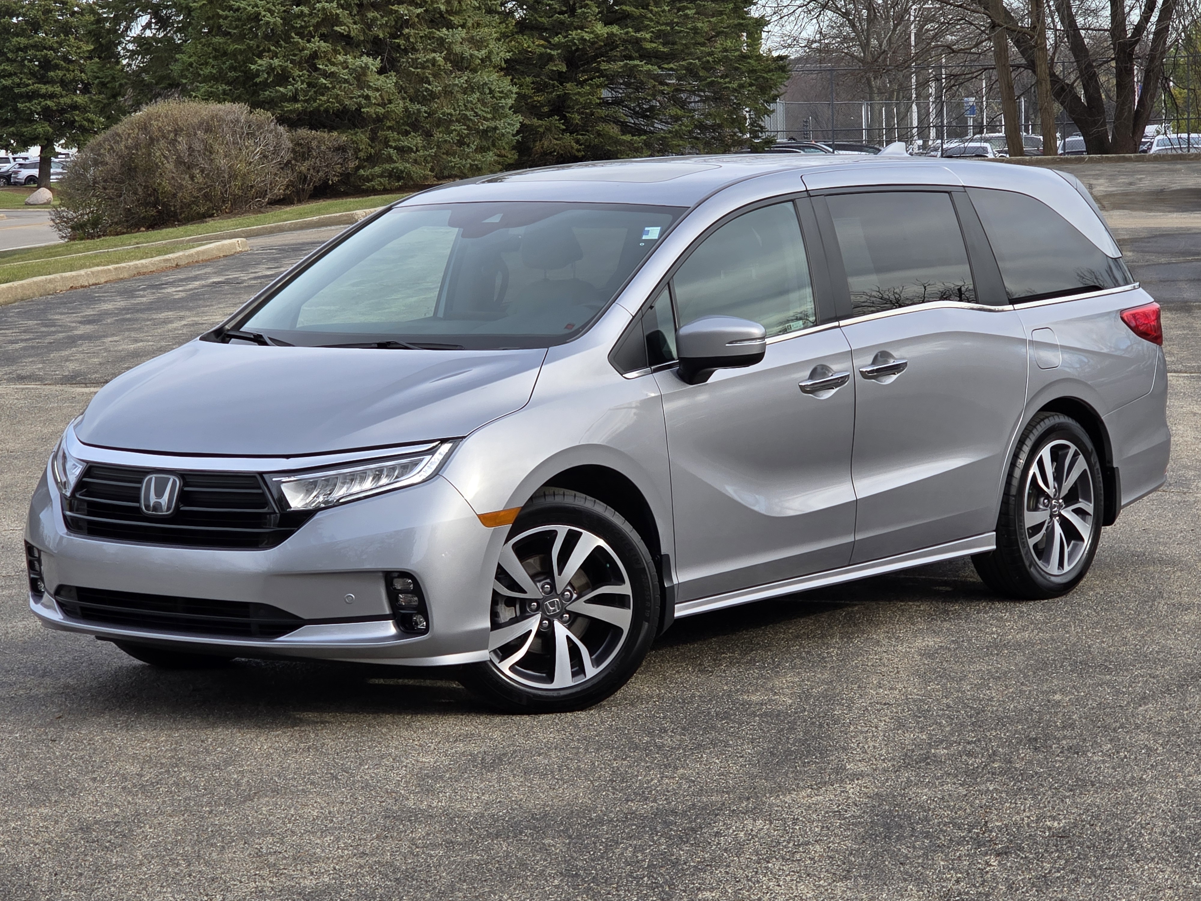 2022 Honda Odyssey Touring 1