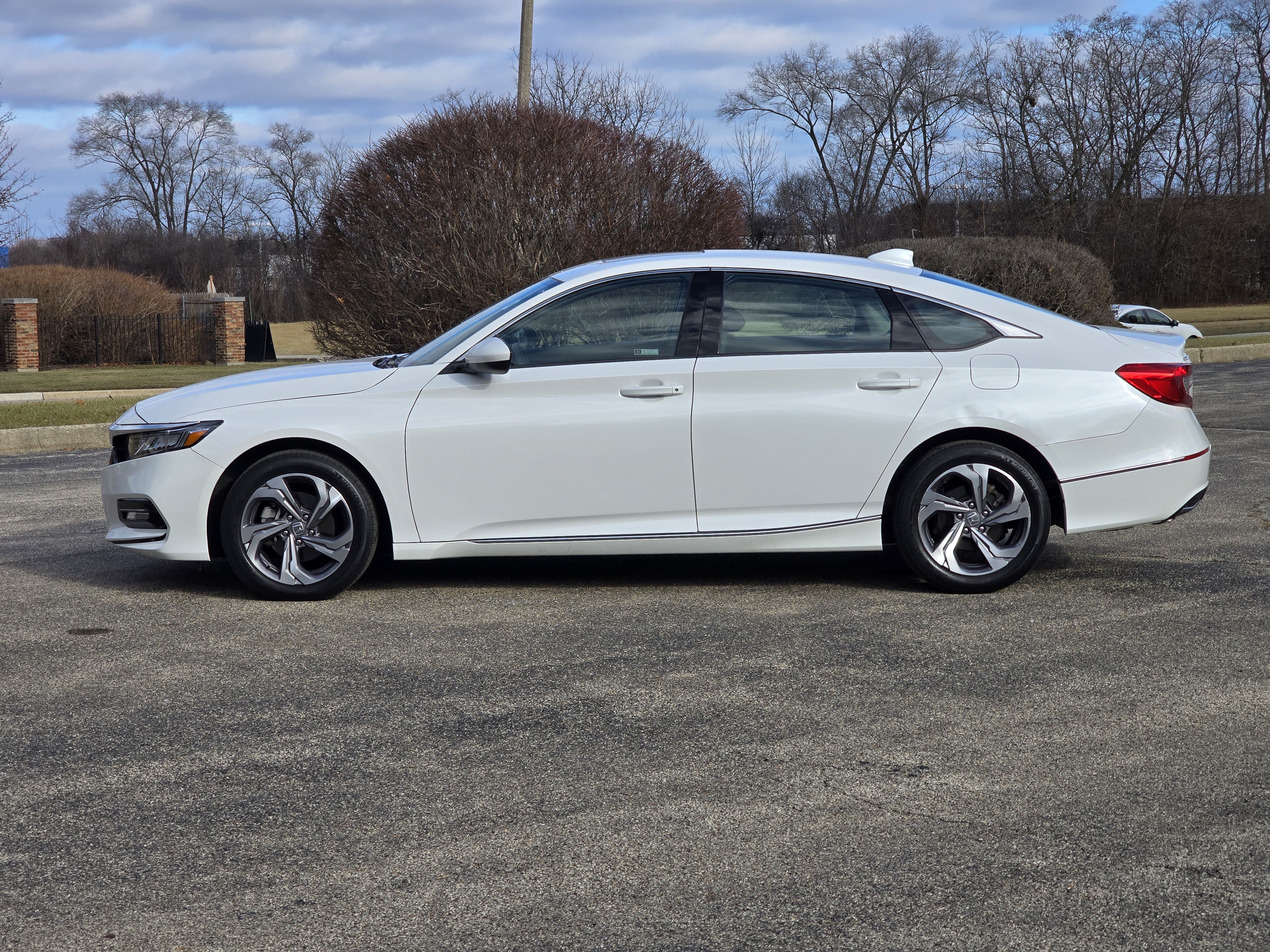 2020 Honda Accord EX 12