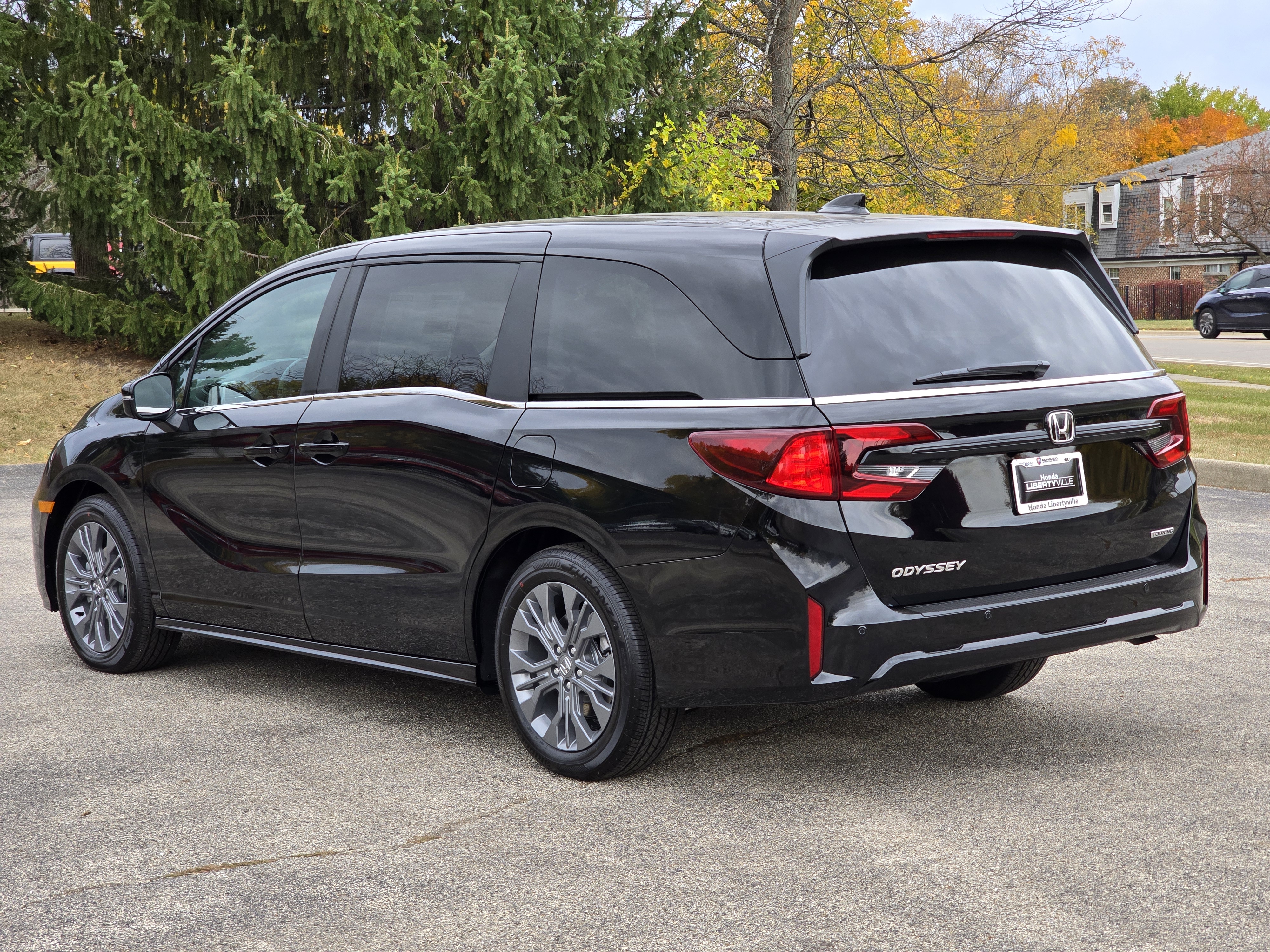 2025 Honda Odyssey Touring 14