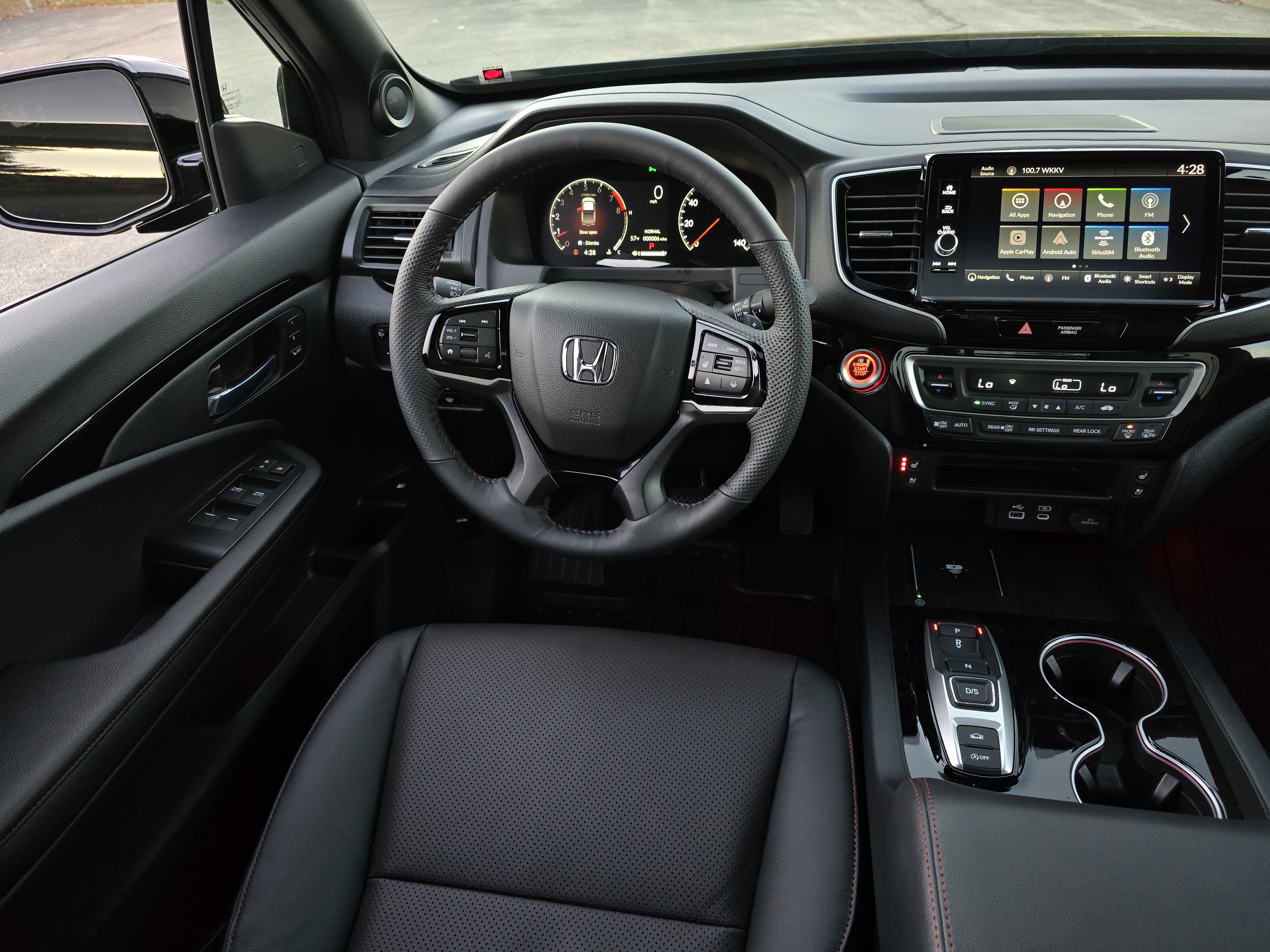 2025 Honda Ridgeline Black Edition 5