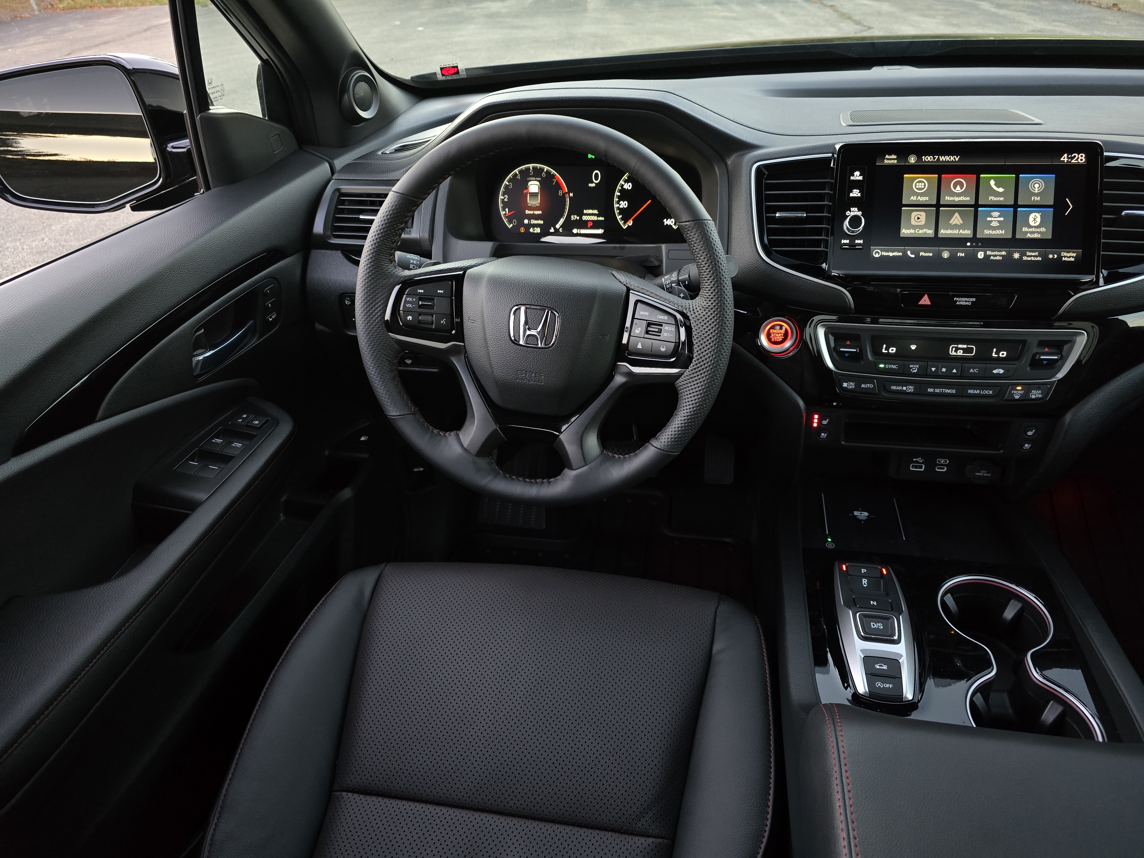 2025 Honda Ridgeline Black Edition 31