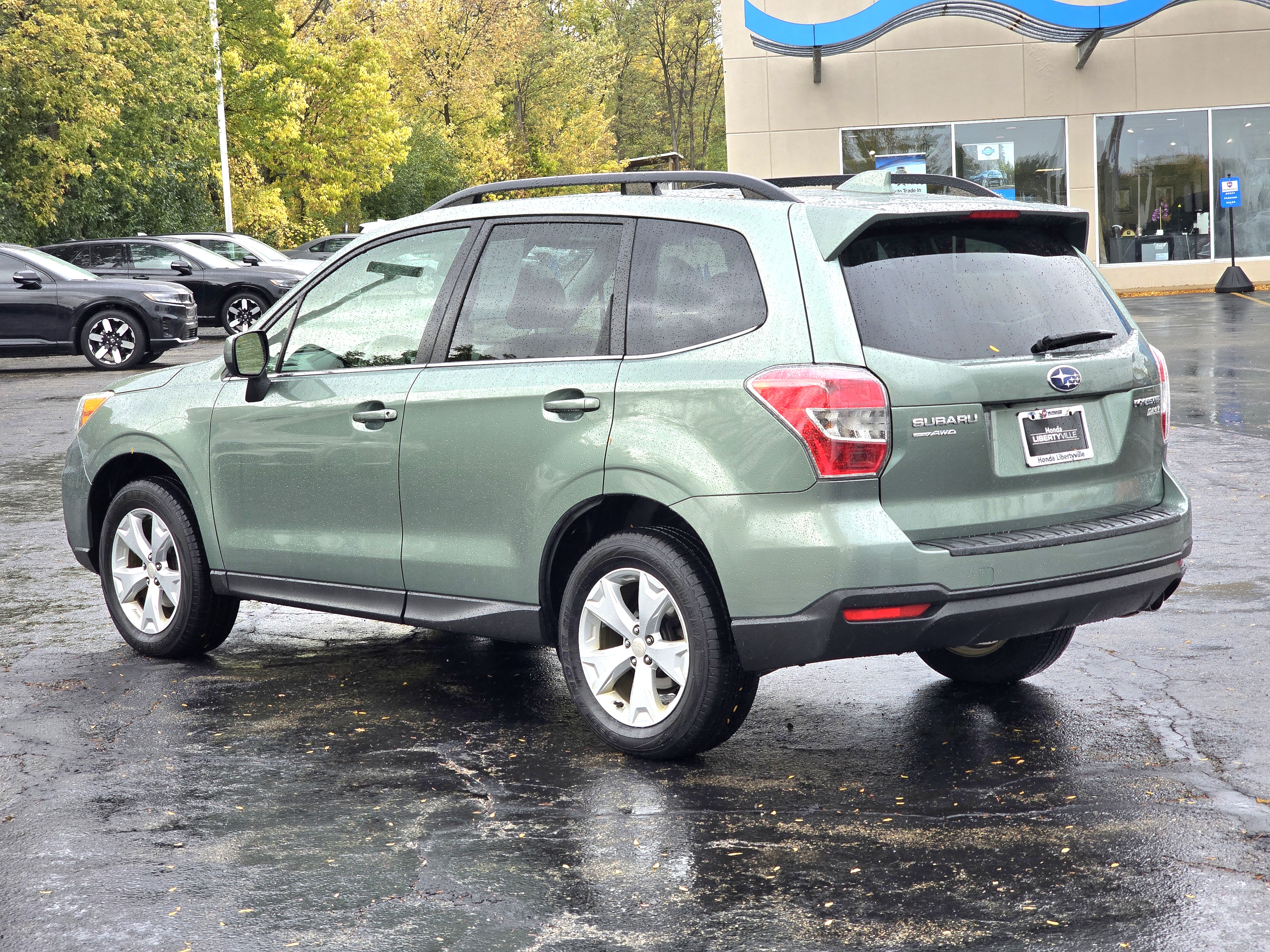 2016 Subaru Forester 2.5i Limited 11