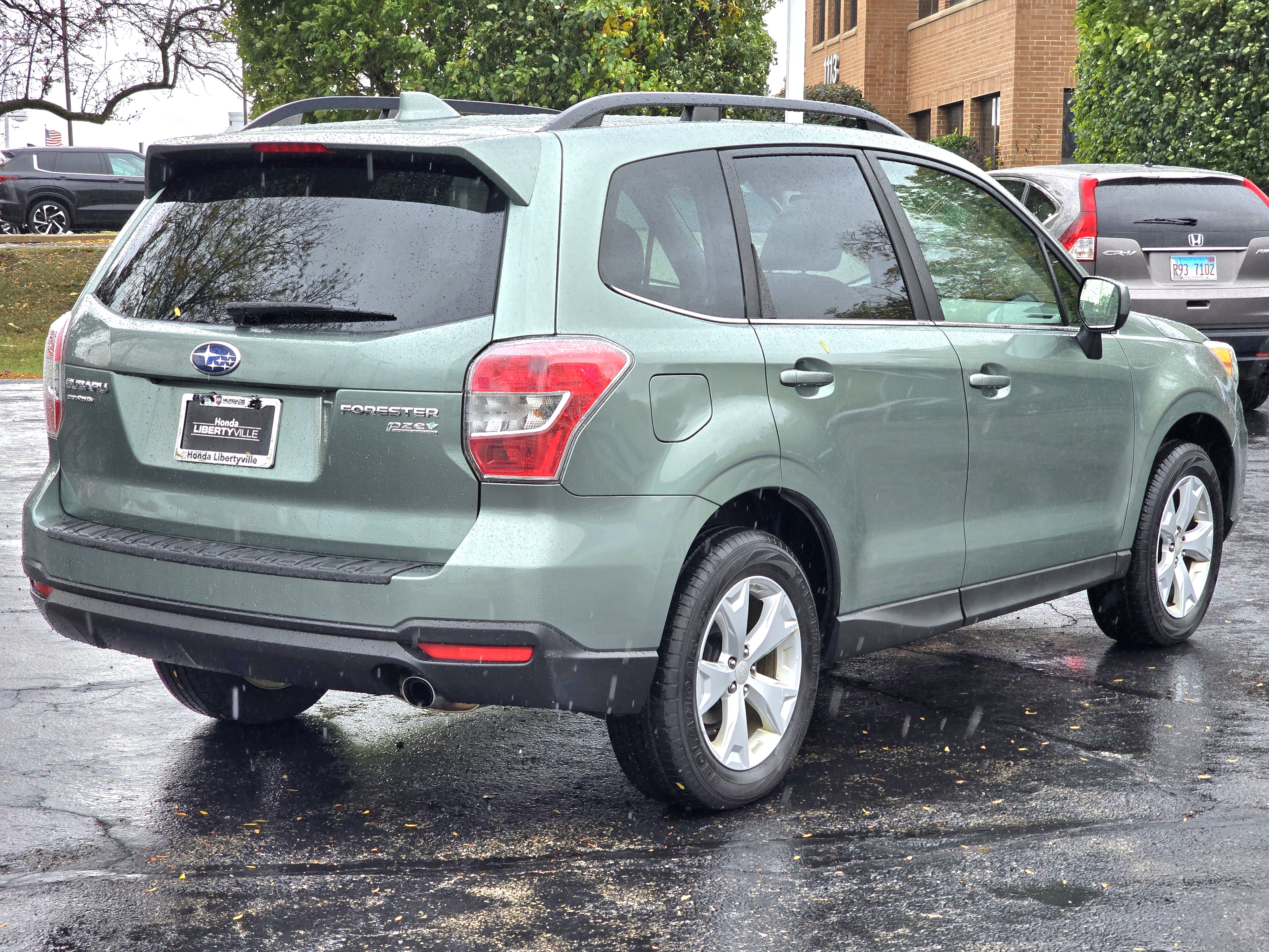 2016 Subaru Forester 2.5i Limited 17