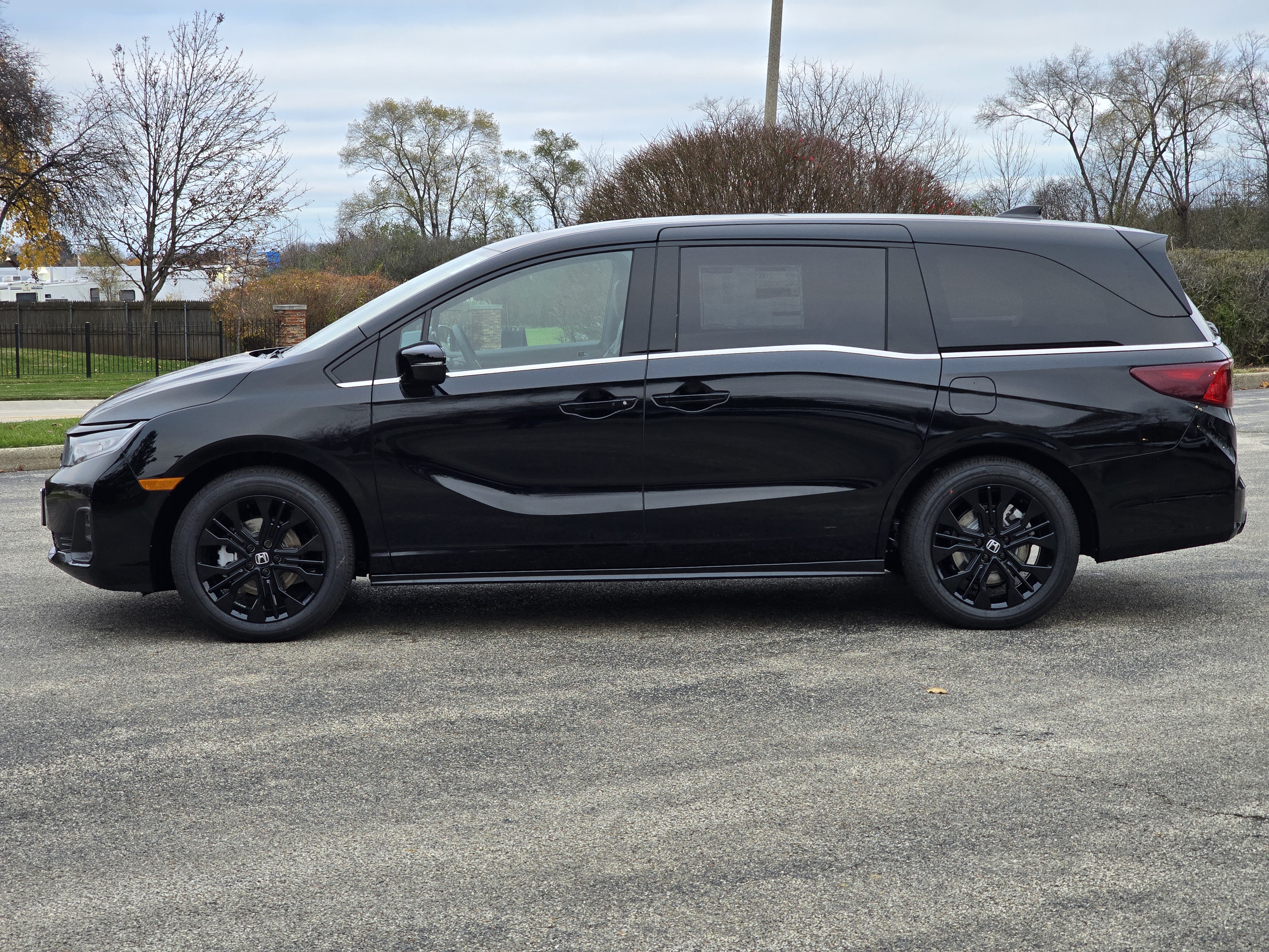 2025 Honda Odyssey Sport-L 11