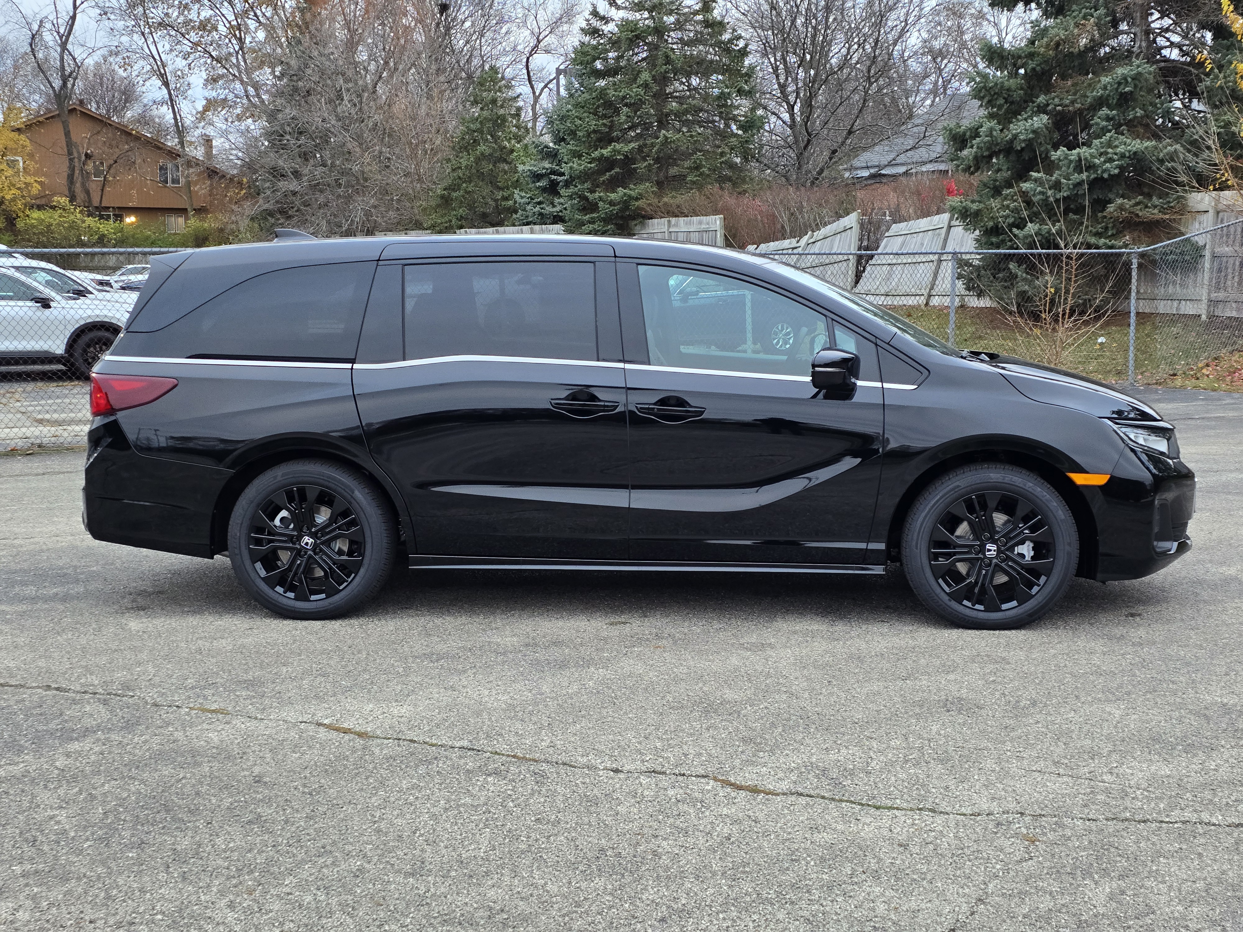 2025 Honda Odyssey Sport-L 17