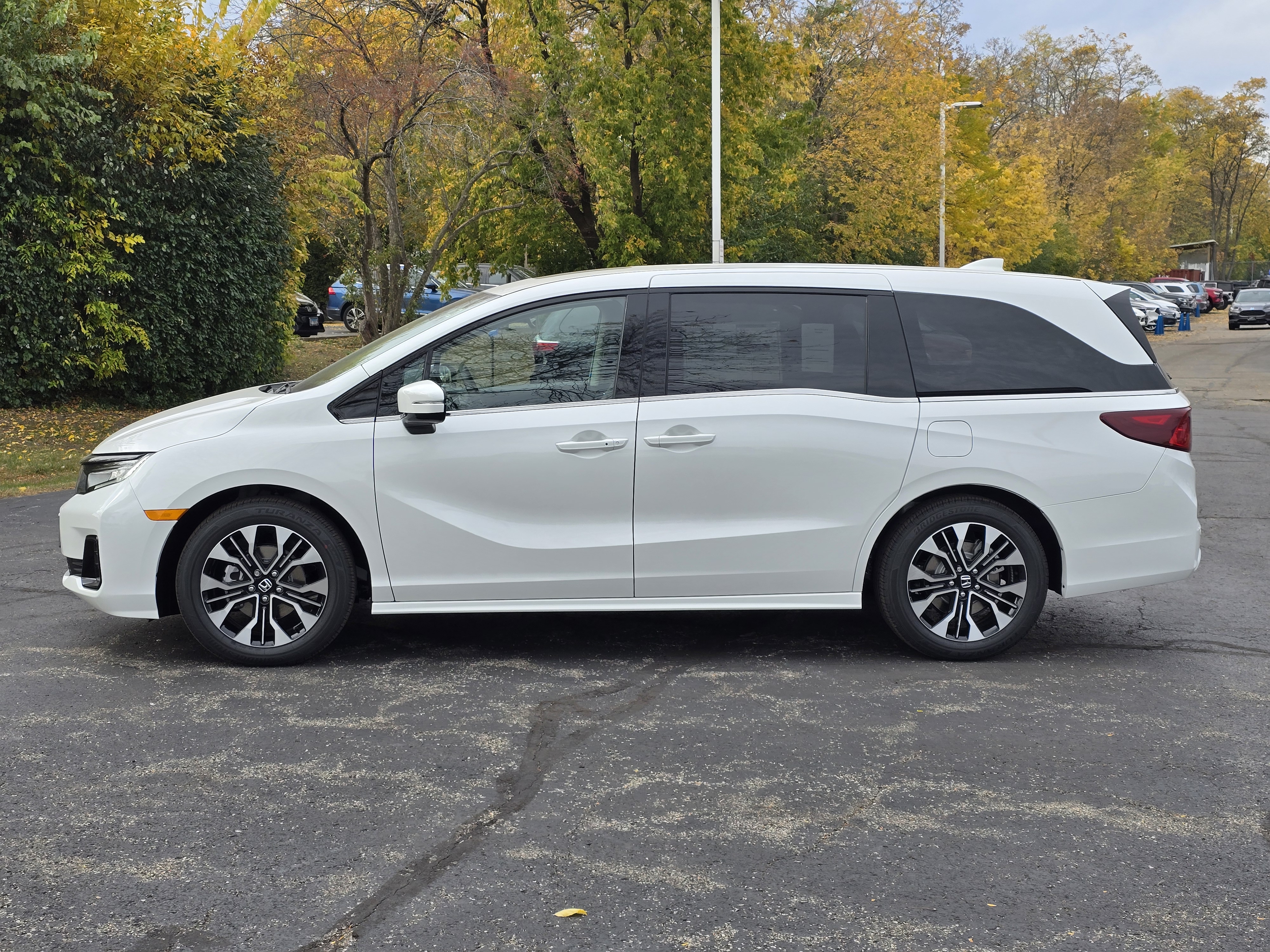 2025 Honda Odyssey Elite 3